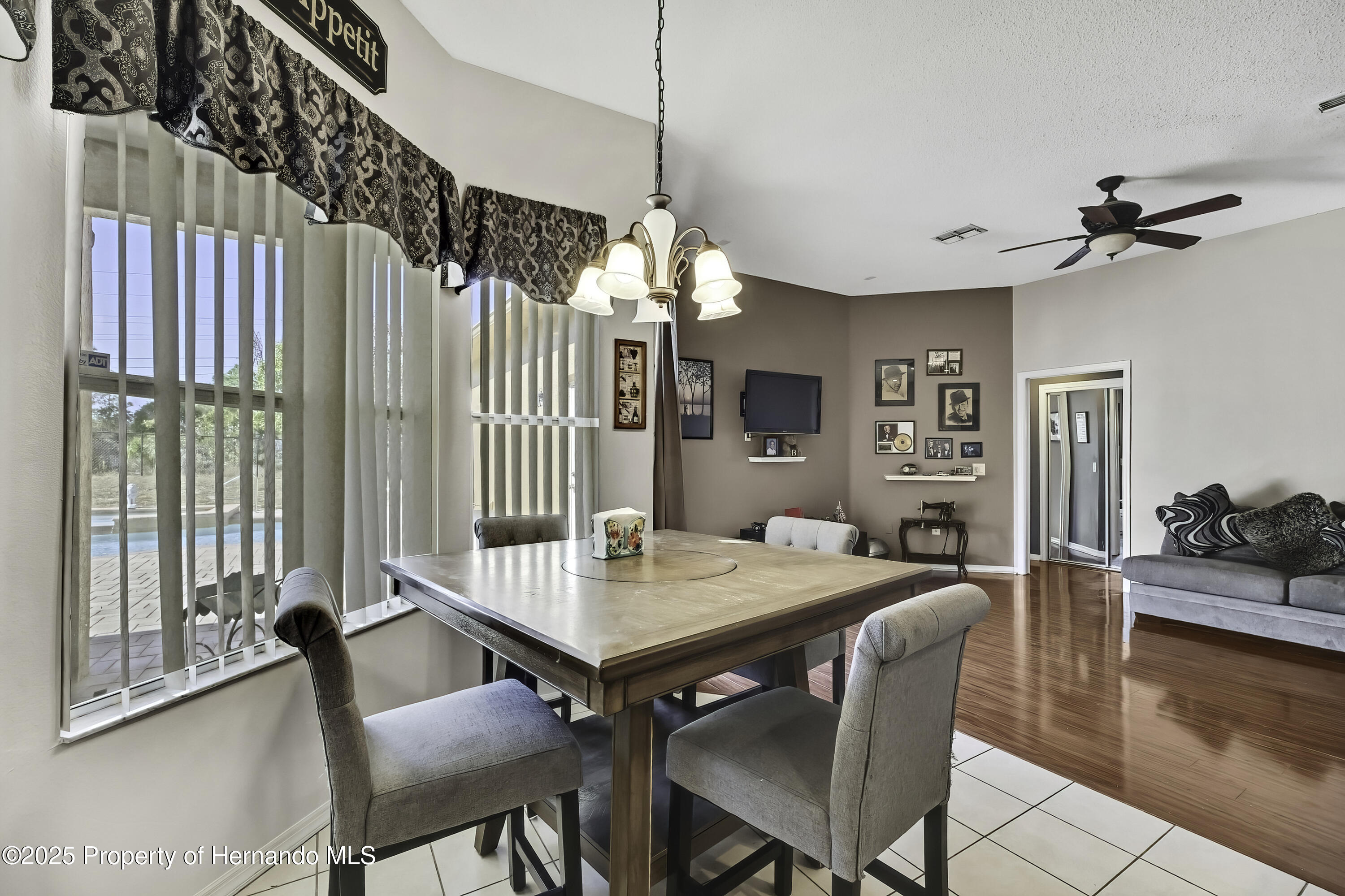 Spring Hill, Florida 34609, United States, 4 Bedrooms Bedrooms, ,2 BathroomsBathrooms,Residential,Active,246992