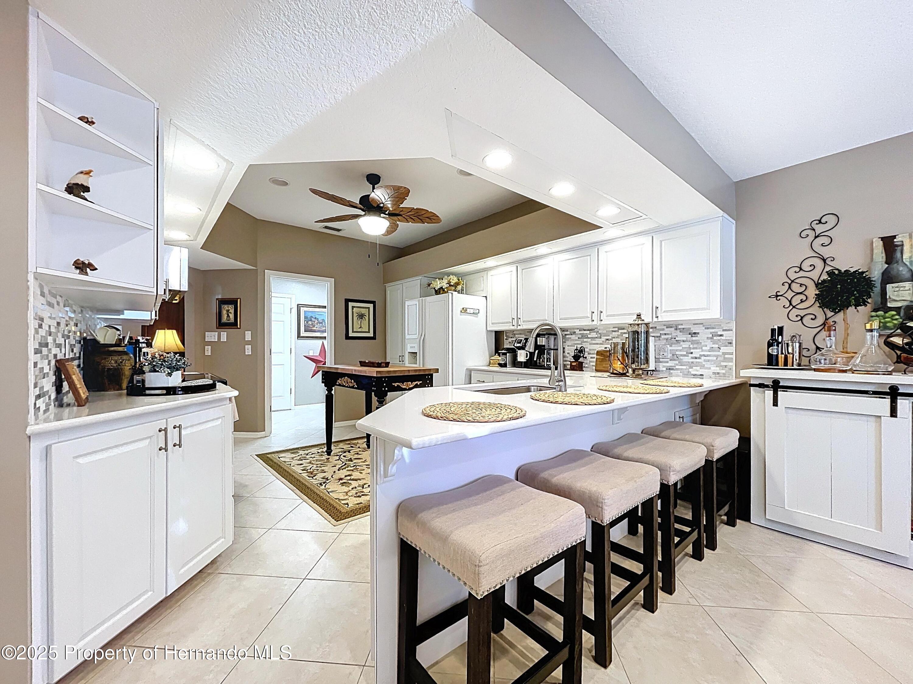 8420 Maybelle Drive, Weeki Wachee, Florida image 22
