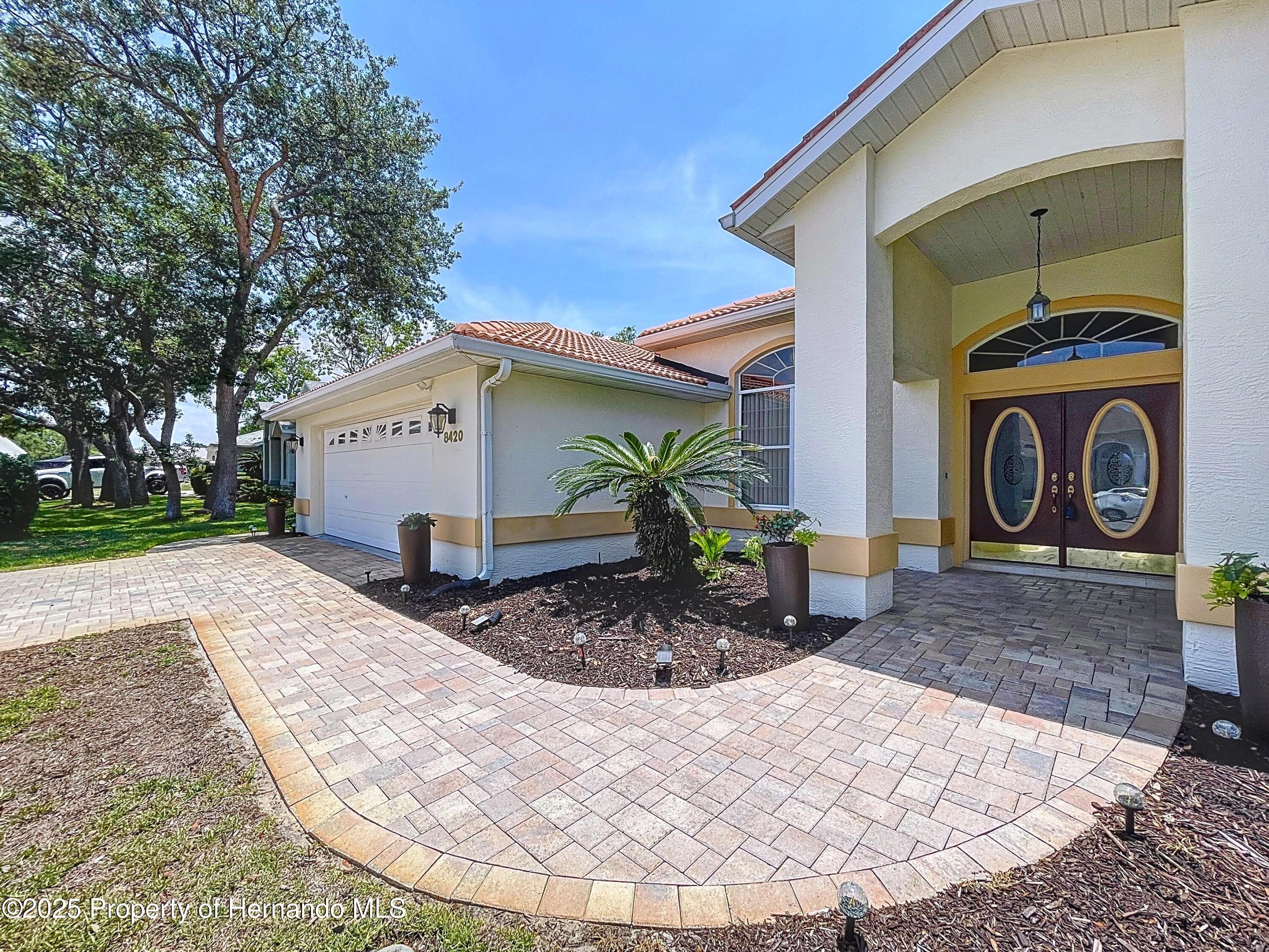 8420 Maybelle Drive, Weeki Wachee, Florida image 5
