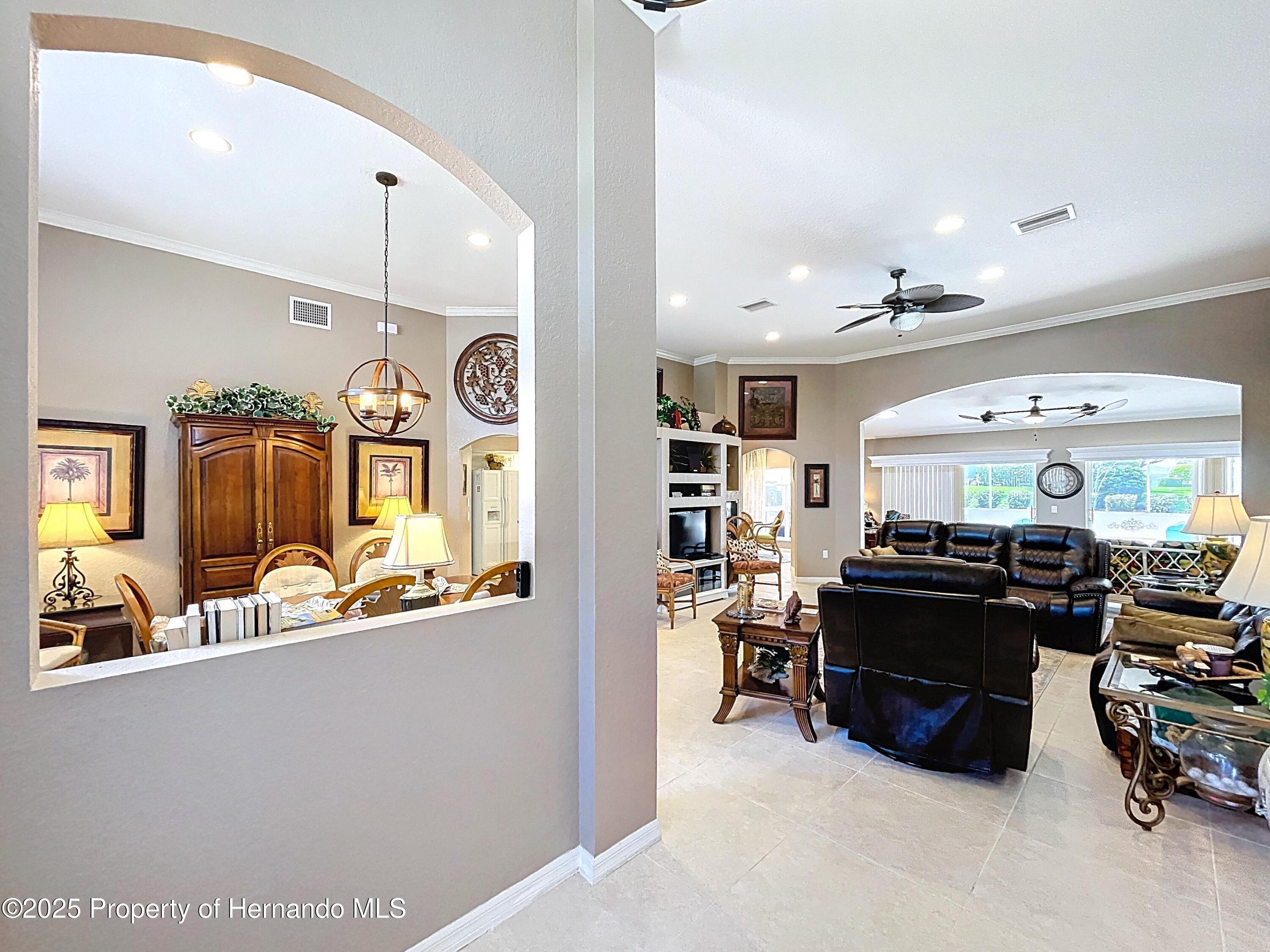 8420 Maybelle Drive, Weeki Wachee, Florida image 16