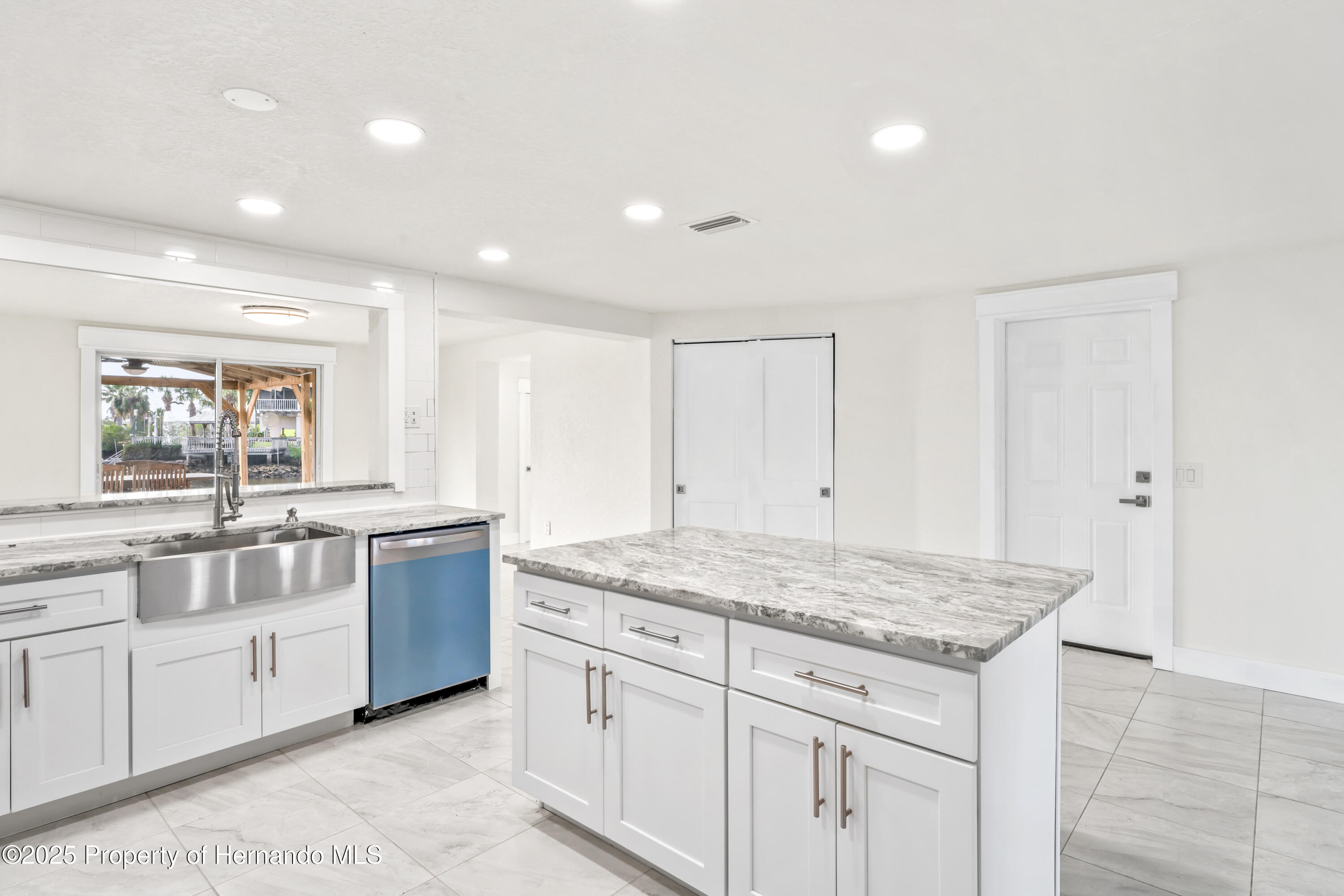 3404 Minnow Creek Drive, HERNANDO BEACH, Florida image 15