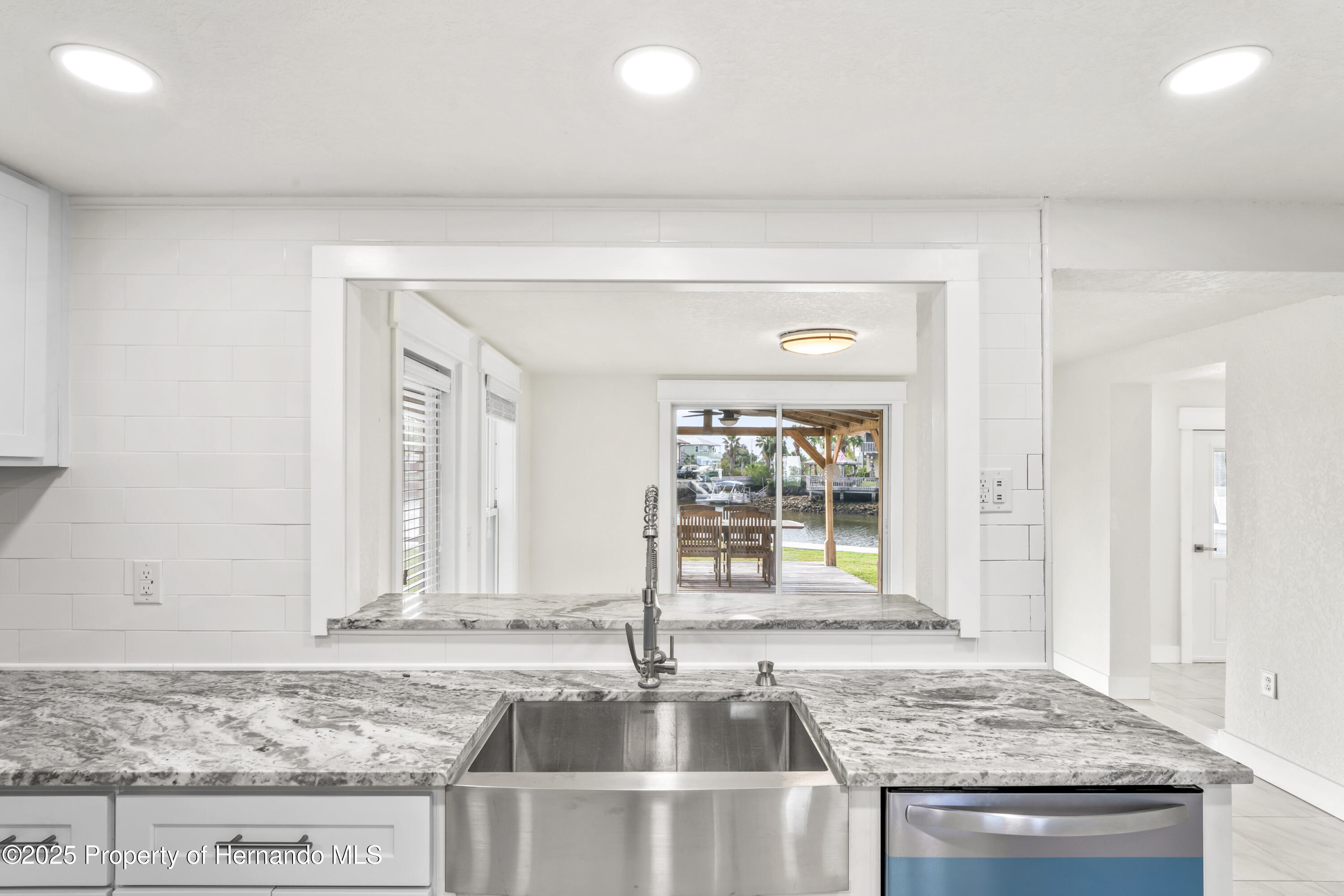 3404 Minnow Creek Drive, HERNANDO BEACH, Florida image 14