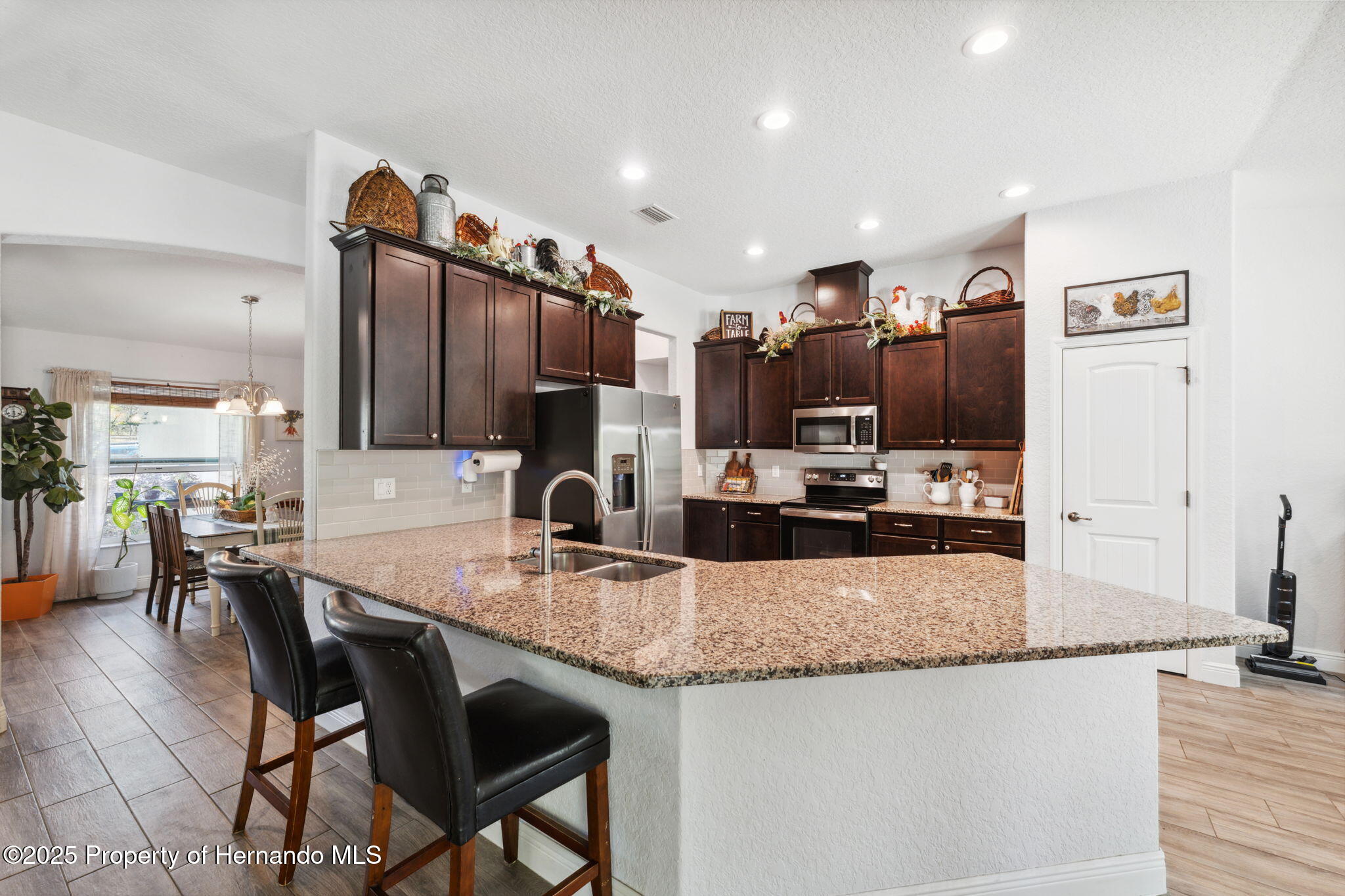 11730 Hawks Nest Trail, Weeki Wachee, Florida image 12