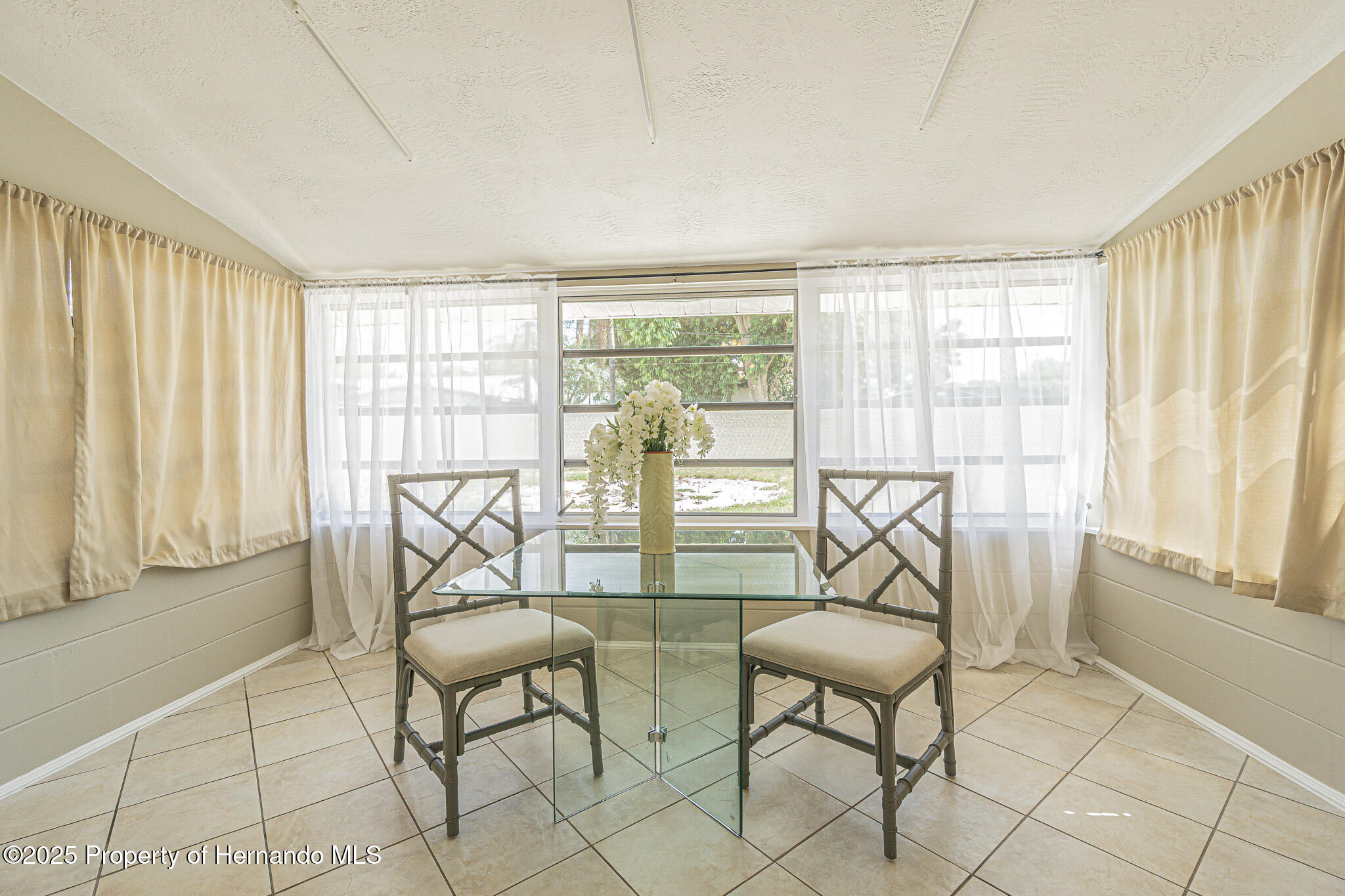 6702 49th Avenue, Saint Petersburg, Florida image 6