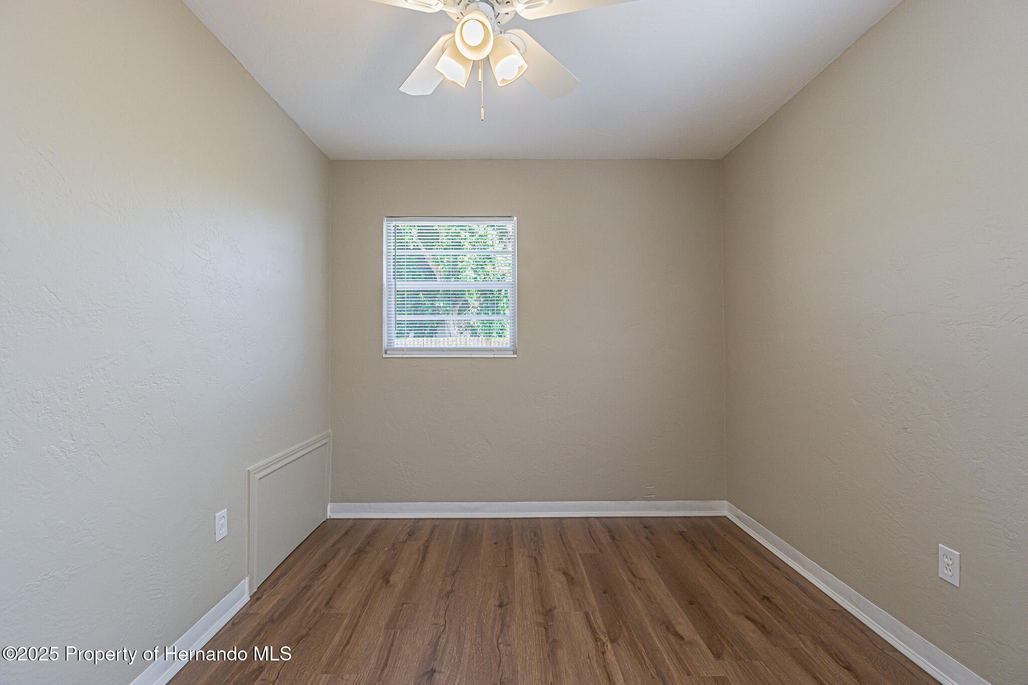 6702 49th Avenue, Saint Petersburg, Florida image 12