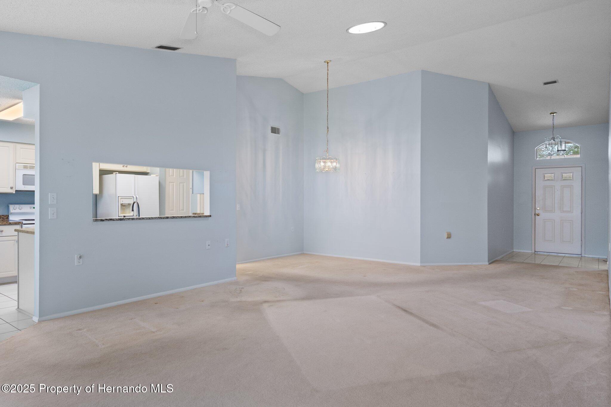 2165 Springmeadow Drive, Spring Hill, Florida image 10