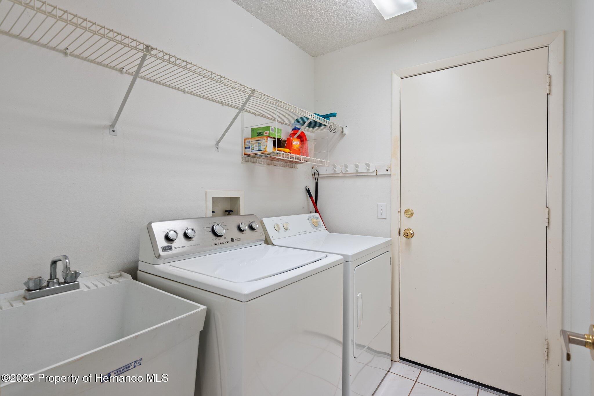 2165 Springmeadow Drive, Spring Hill, Florida image 28