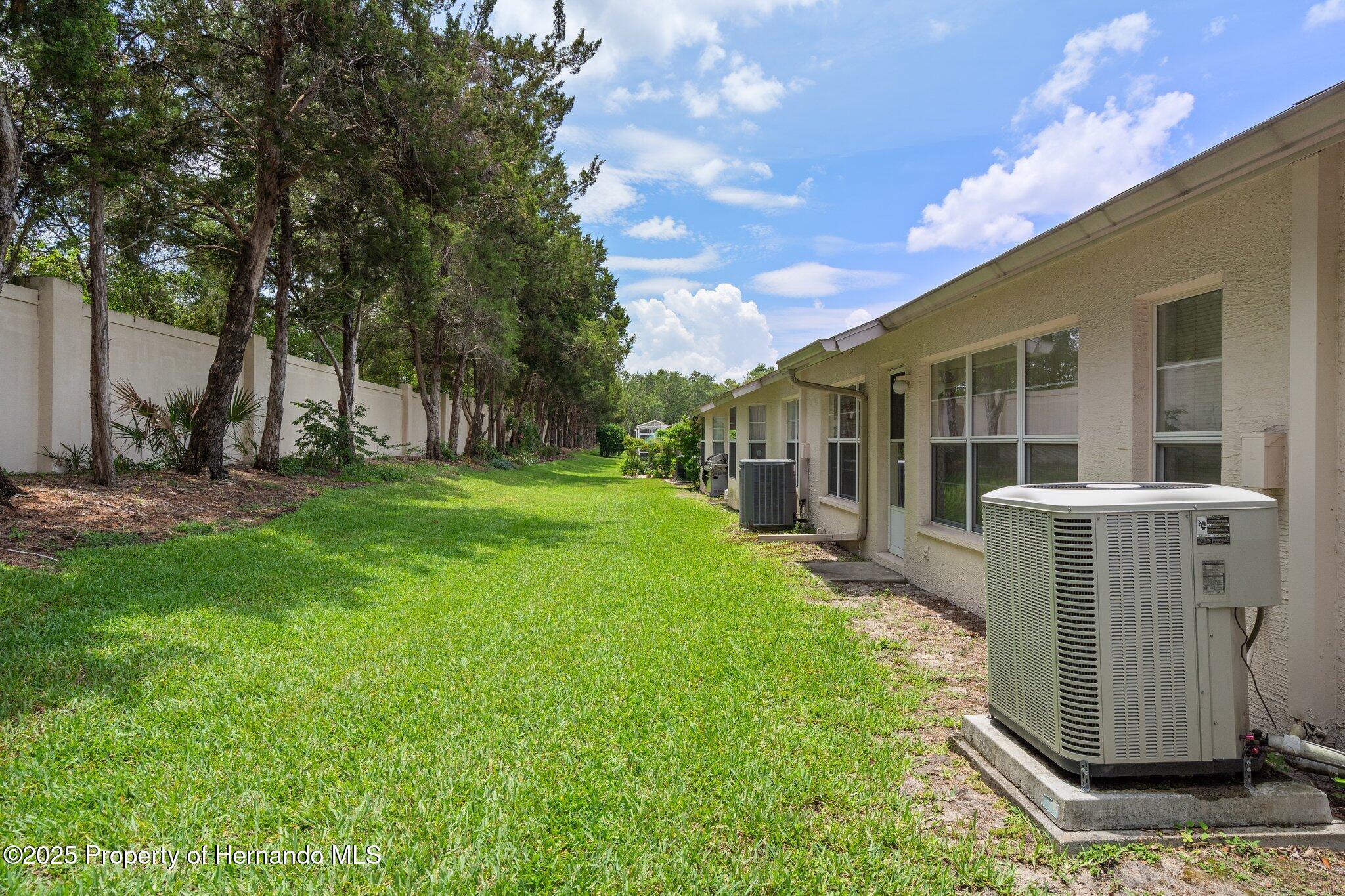 2165 Springmeadow Drive, Spring Hill, Florida image 33