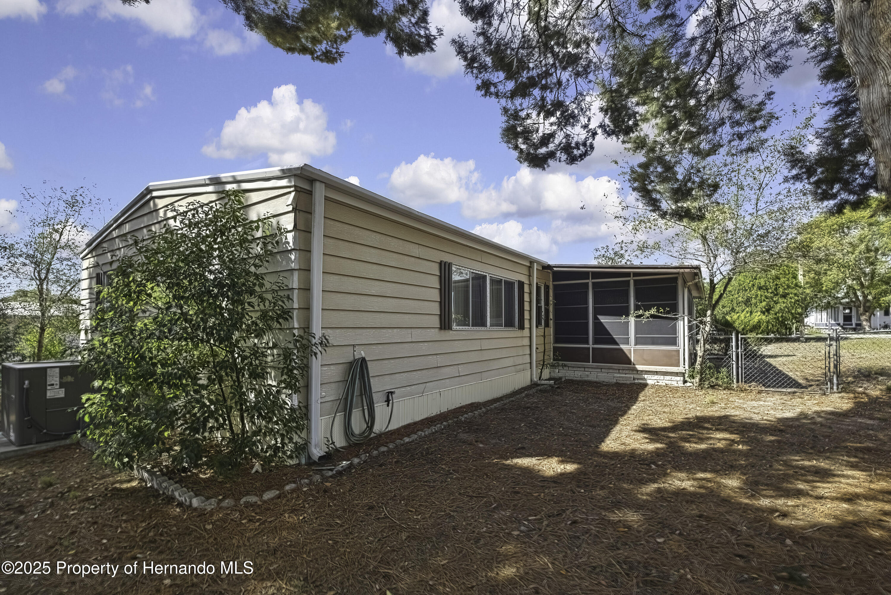 8006 Mission Street, Brooksville, Florida image 5