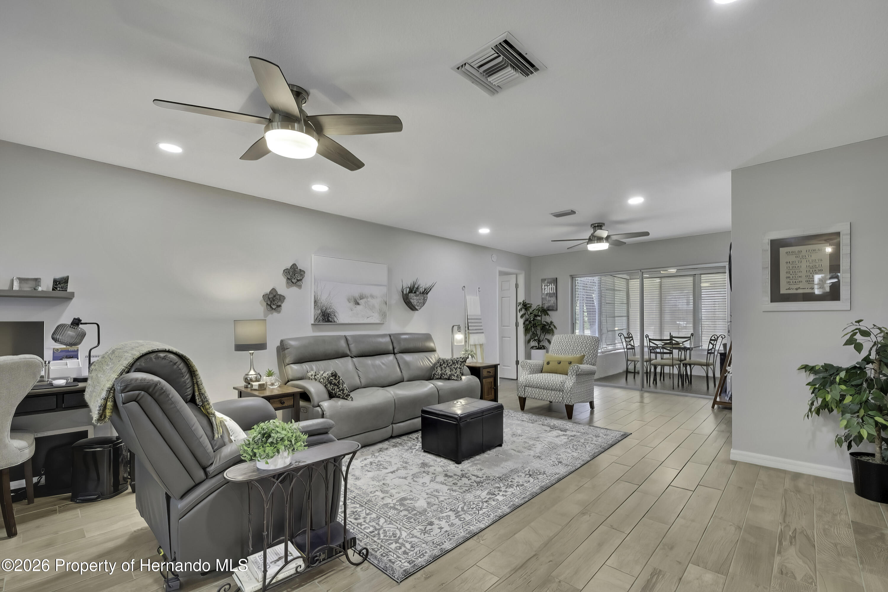 6405 Wedgewood Drive