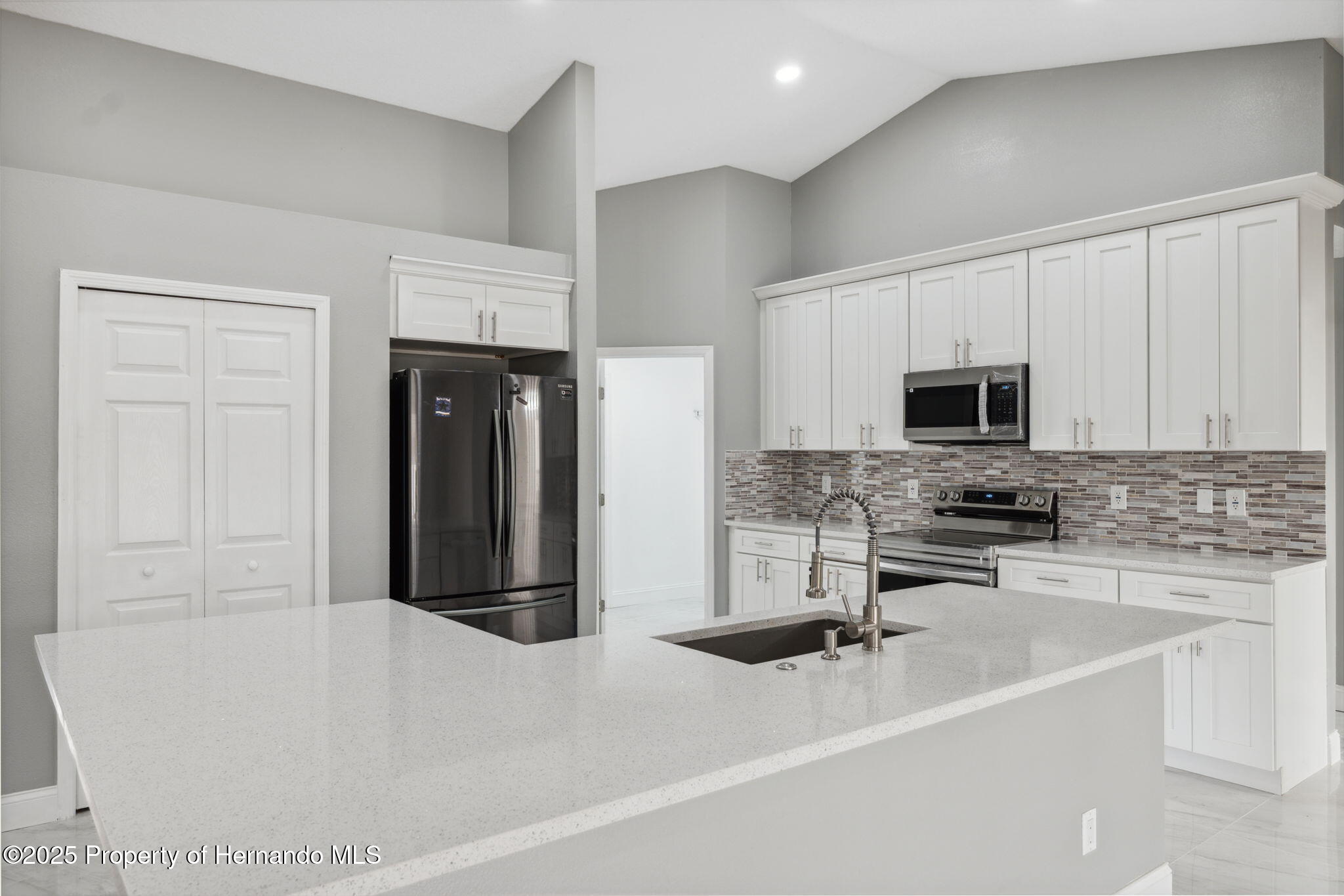 3312 Blythe Avenue, Spring Hill, Florida image 17