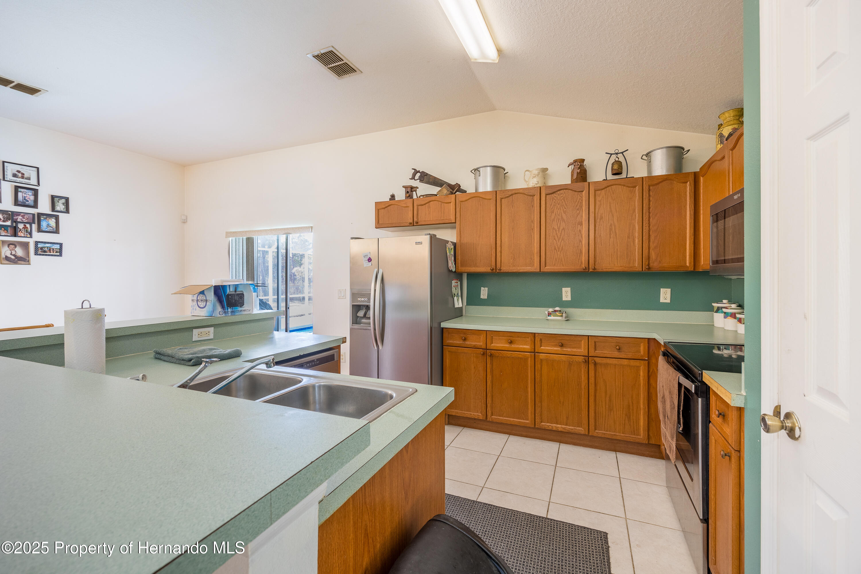 15429 Green Jay Road, Weeki Wachee, Florida image 7