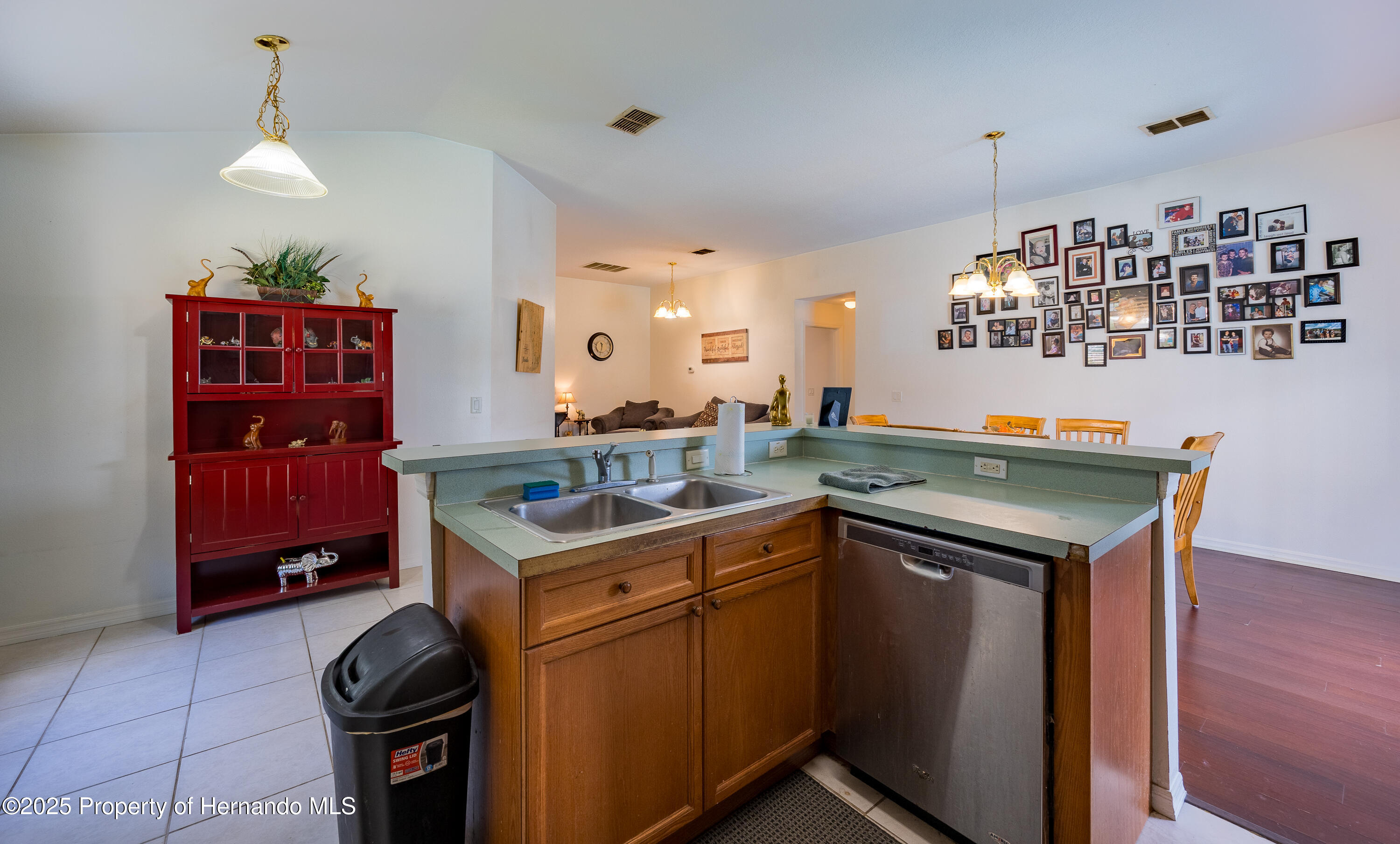 15429 Green Jay Road, Weeki Wachee, Florida image 12