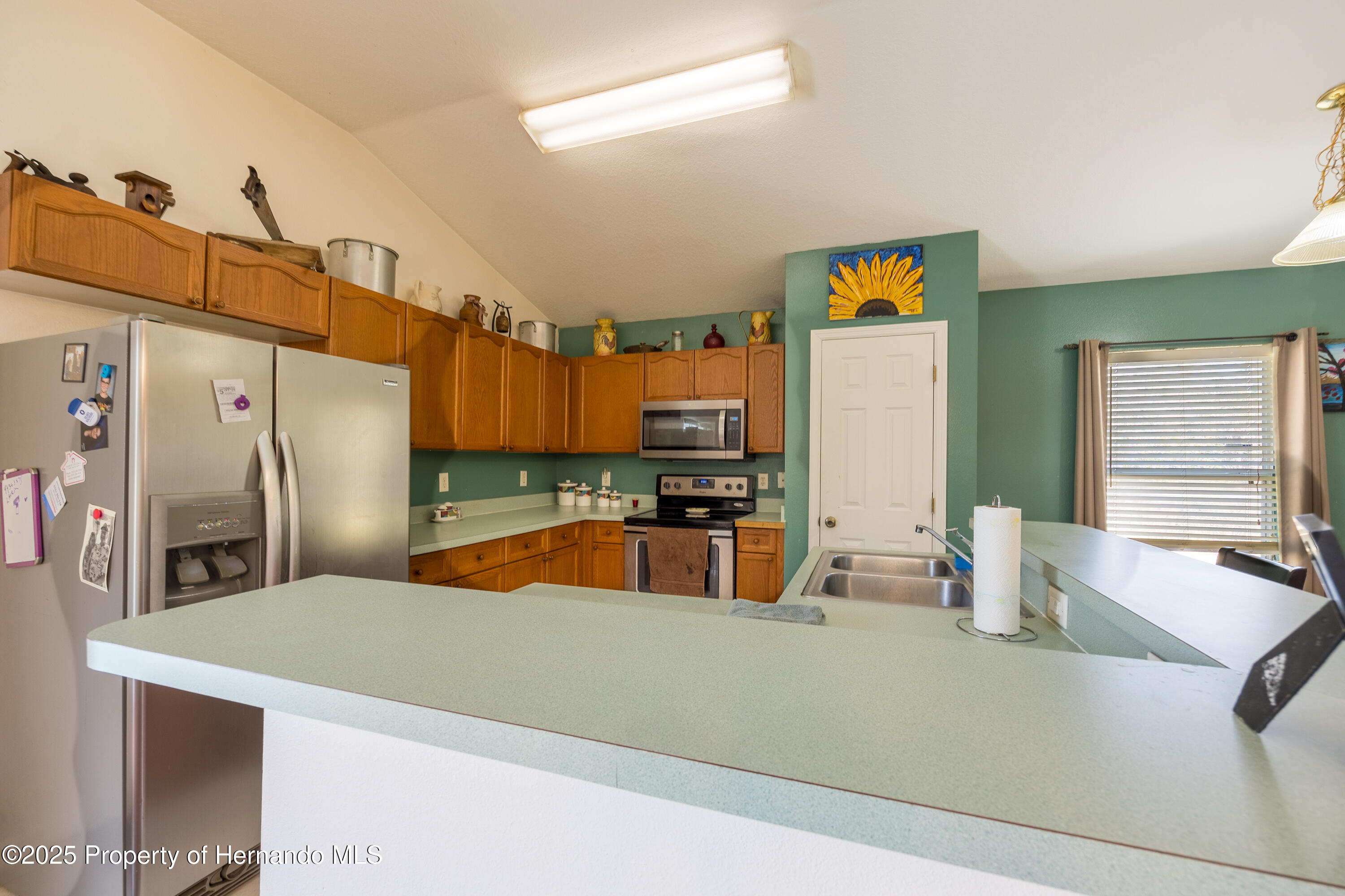 15429 Green Jay Road, Weeki Wachee, Florida image 9