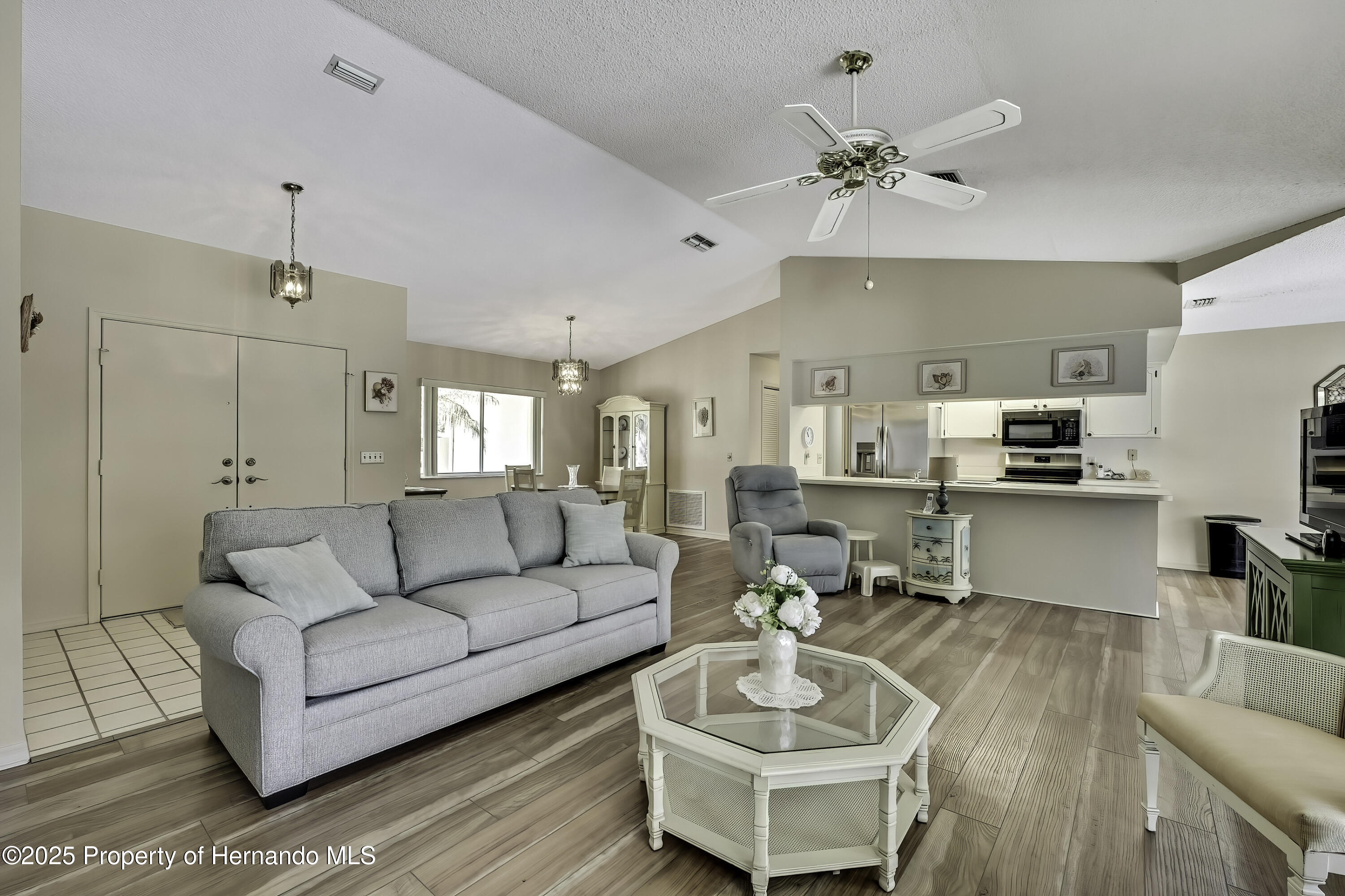9088 Gallup Circle, Spring Hill, Florida image 2