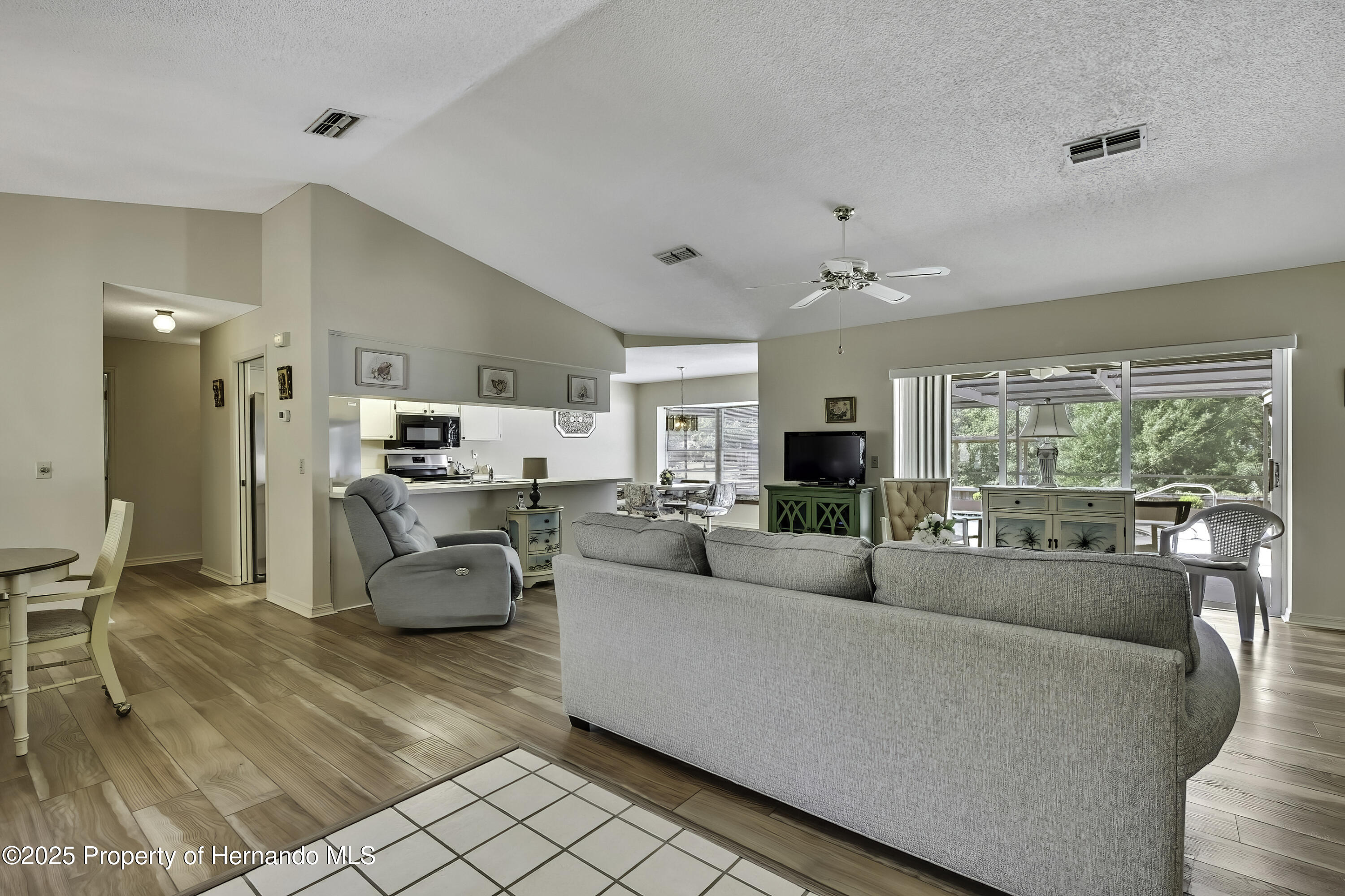 9088 Gallup Circle, Spring Hill, Florida image 6