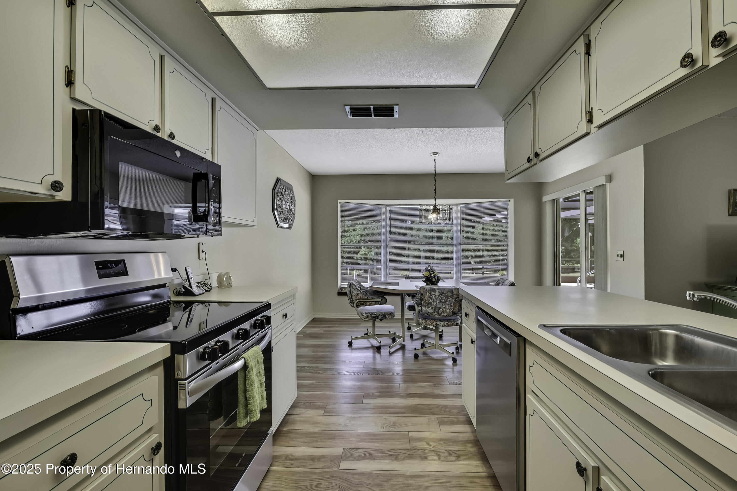 9088 Gallup Circle, Spring Hill, Florida image 10