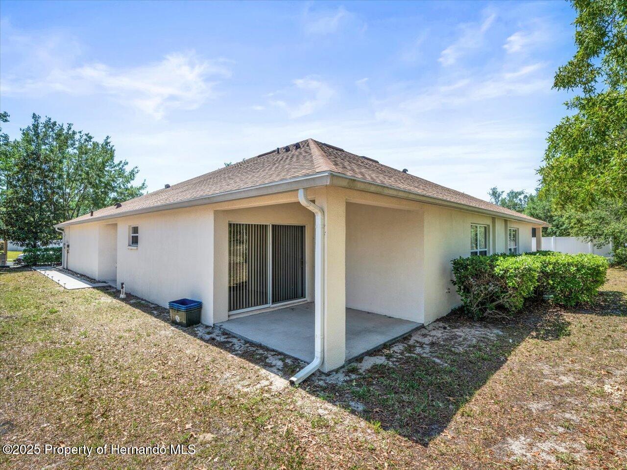 3885 Crossline Drive, Spring Hill, Florida image 35