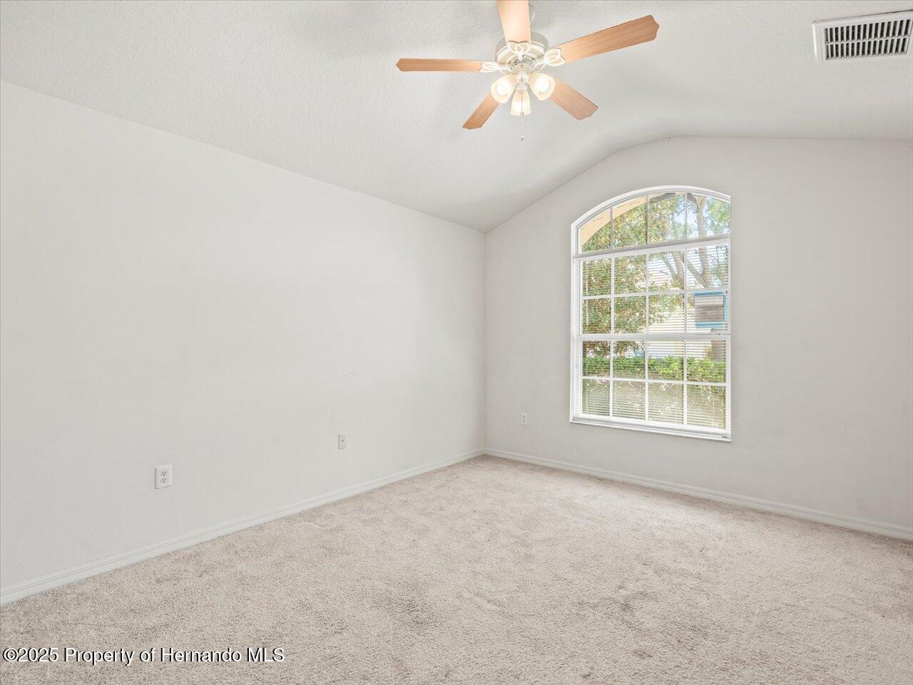 3885 Crossline Drive, Spring Hill, Florida image 32