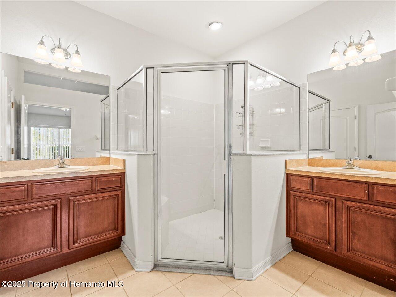 3885 Crossline Drive, Spring Hill, Florida image 31