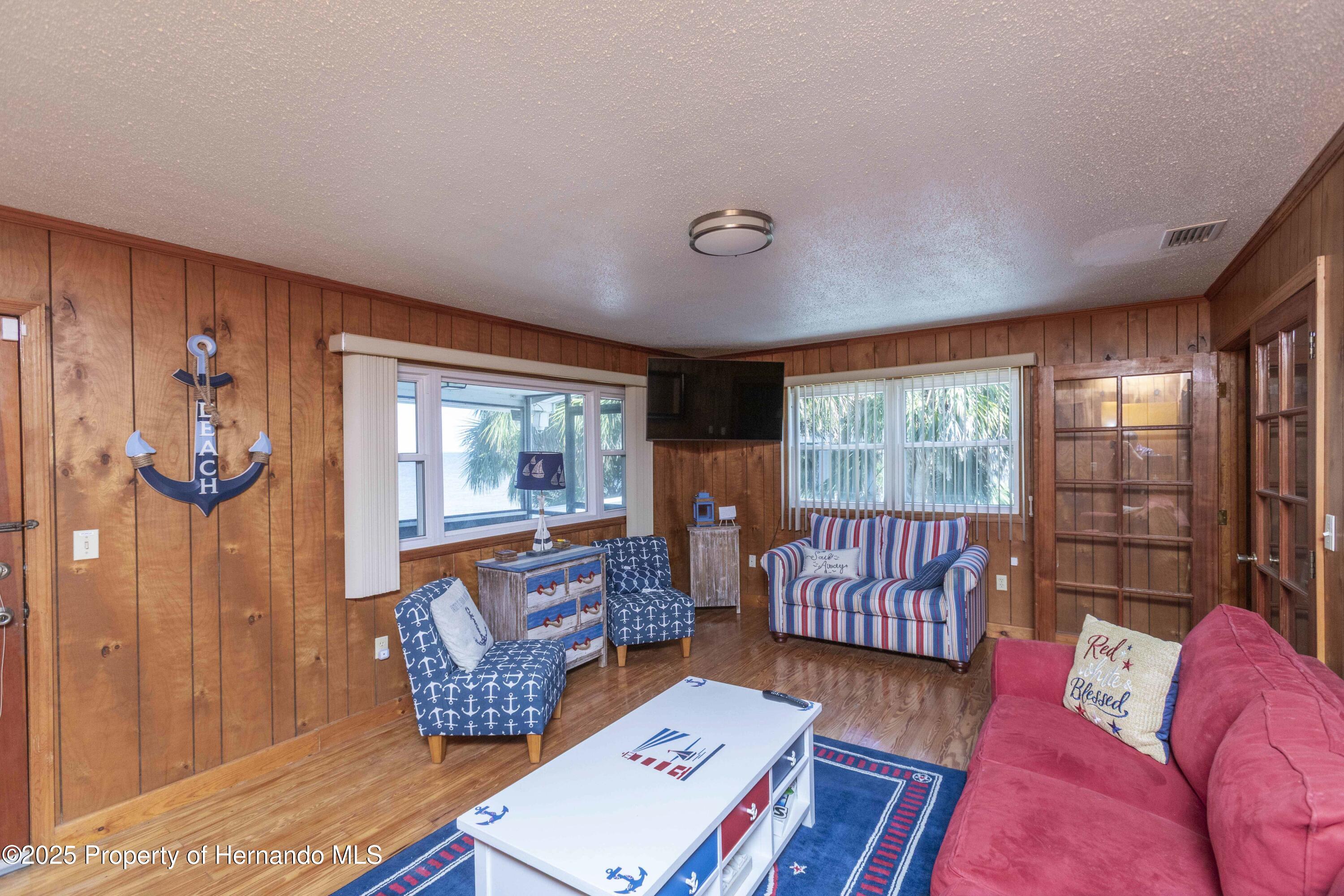 3461 Gum Drive, Weeki Wachee, Florida image 12