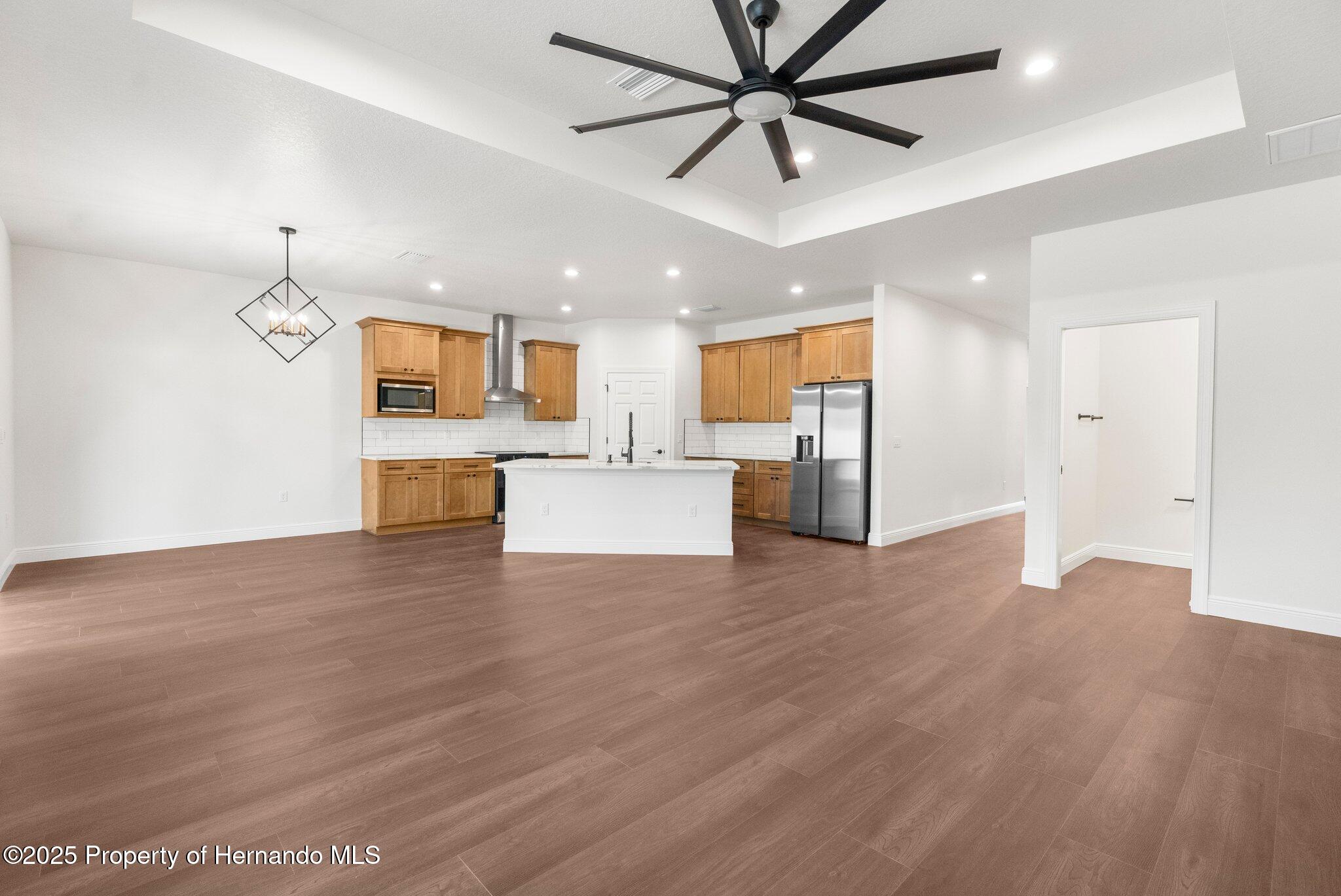 16043 Penn State Road, Weeki Wachee, Florida image 31