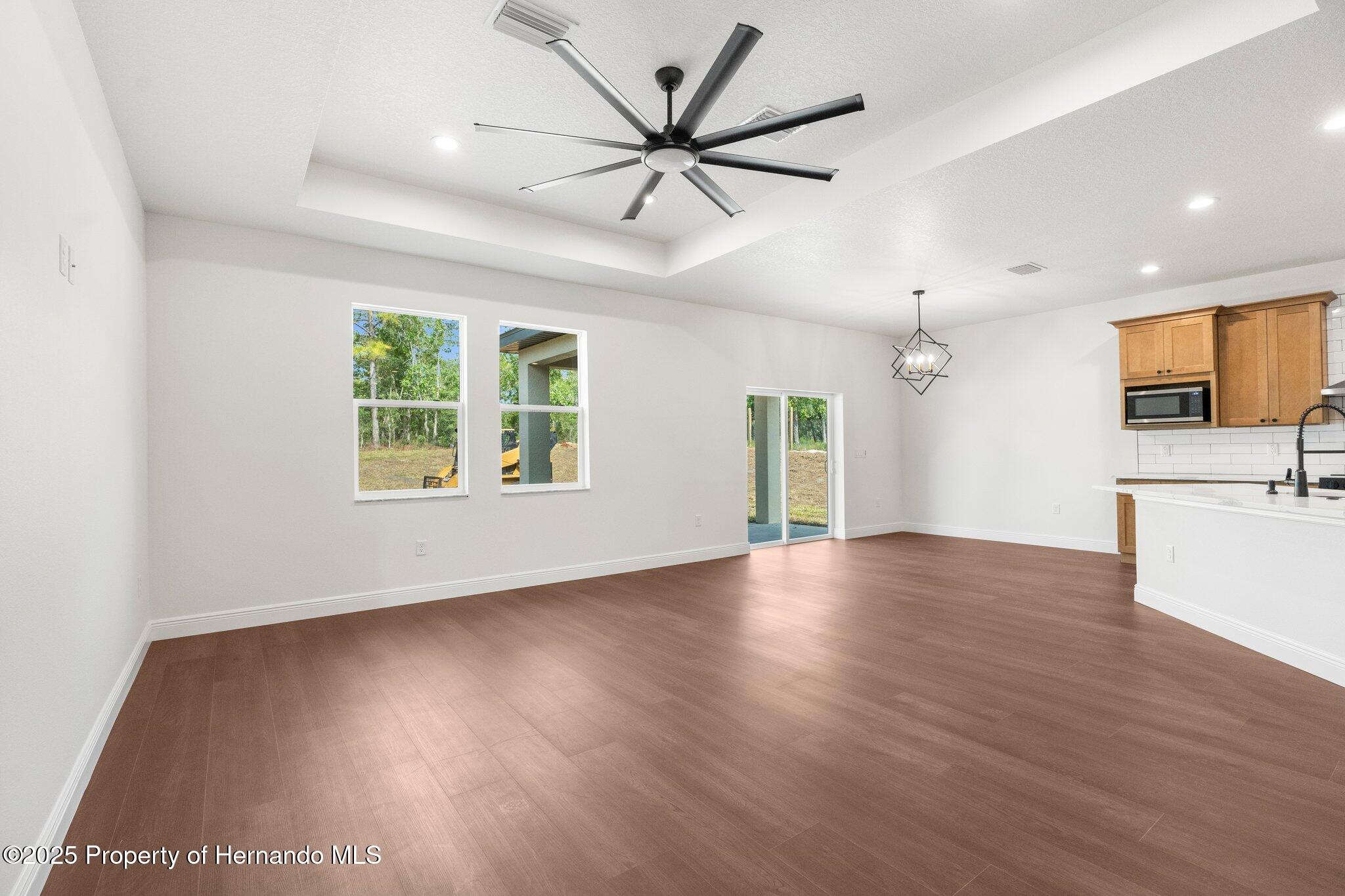 16043 Penn State Road, Weeki Wachee, Florida image 36