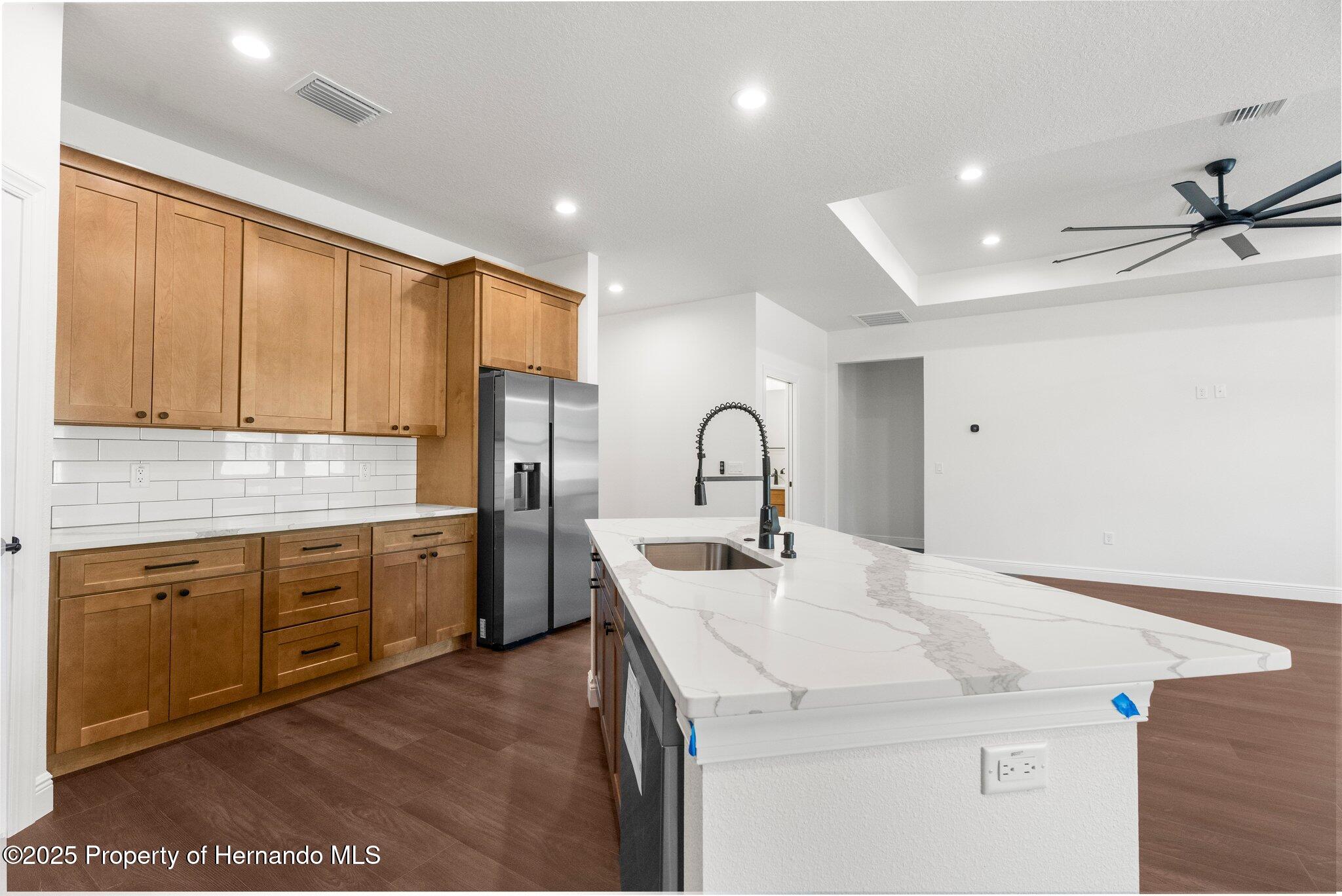 16043 Penn State Road, Weeki Wachee, Florida image 18