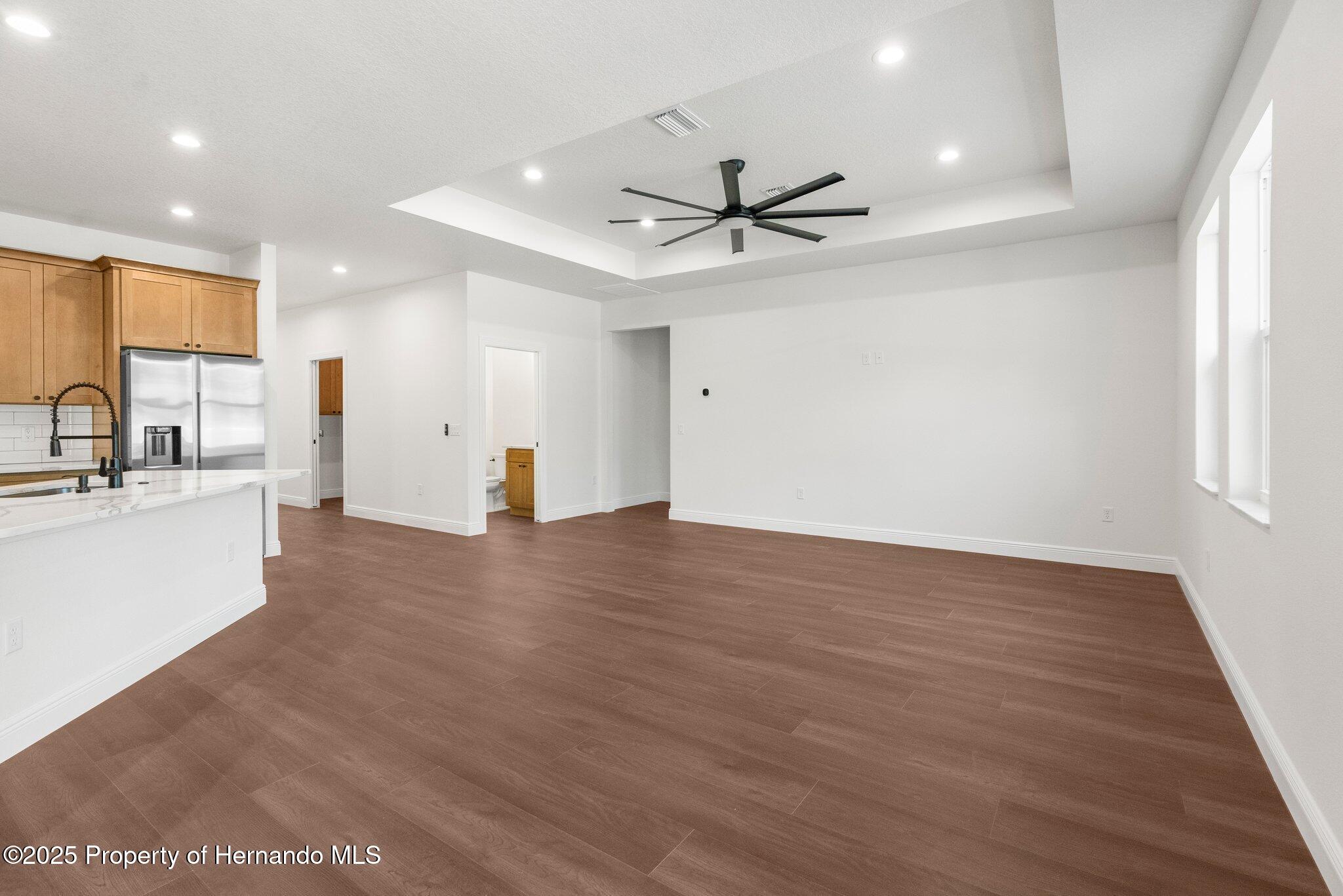 16043 Penn State Road, Weeki Wachee, Florida image 32