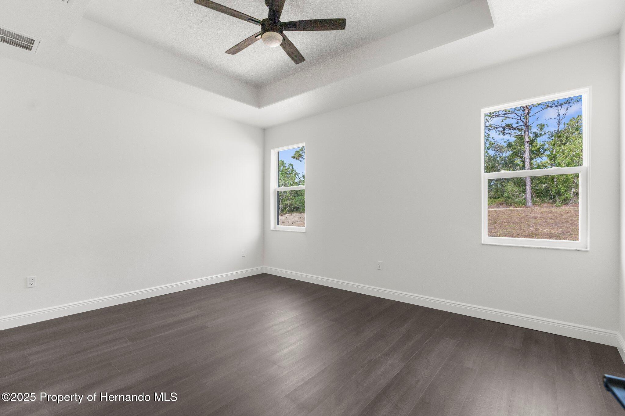 16043 Penn State Road, Weeki Wachee, Florida image 7