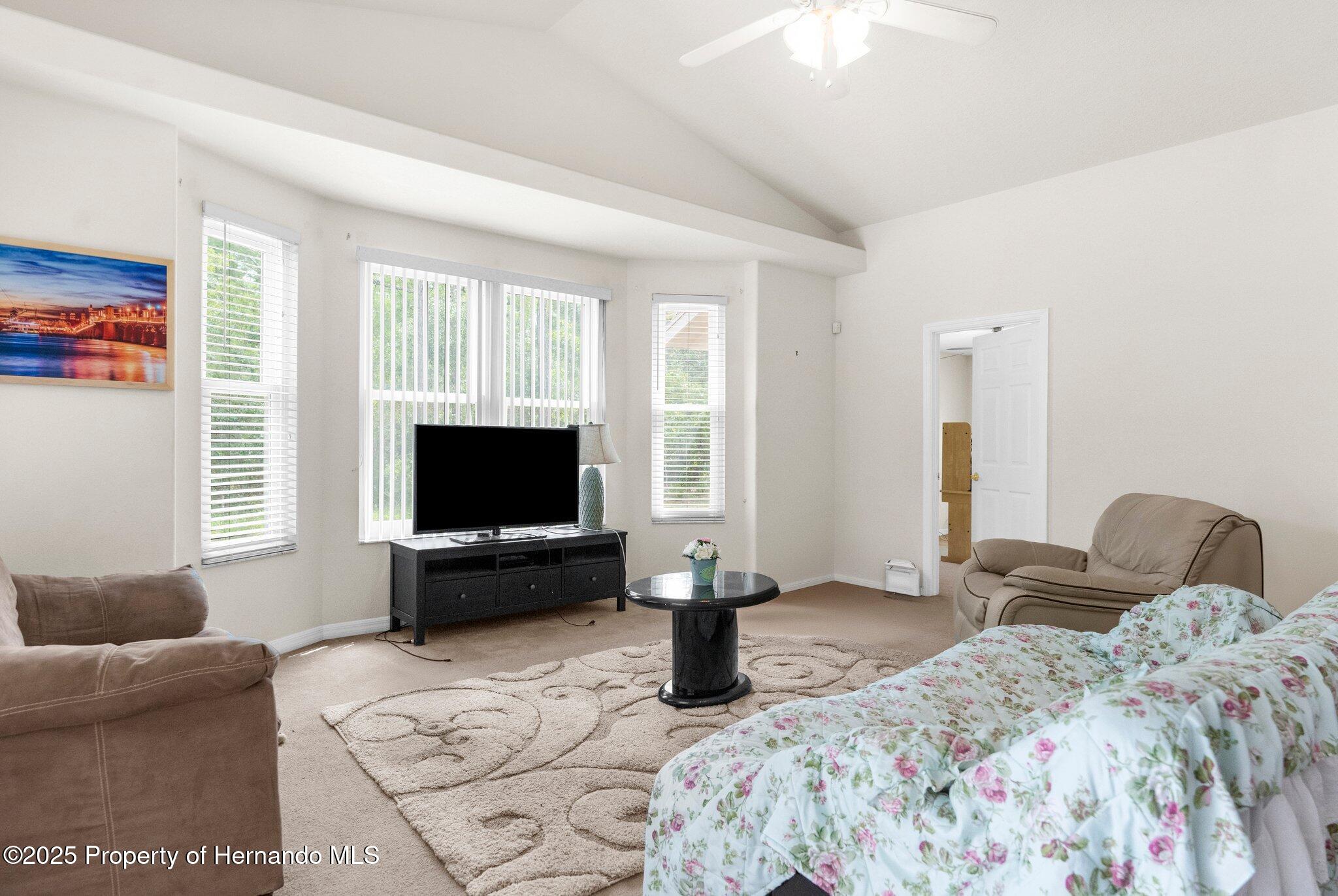 8518 N Linwood Loop, Citrus Springs, Florida image 25
