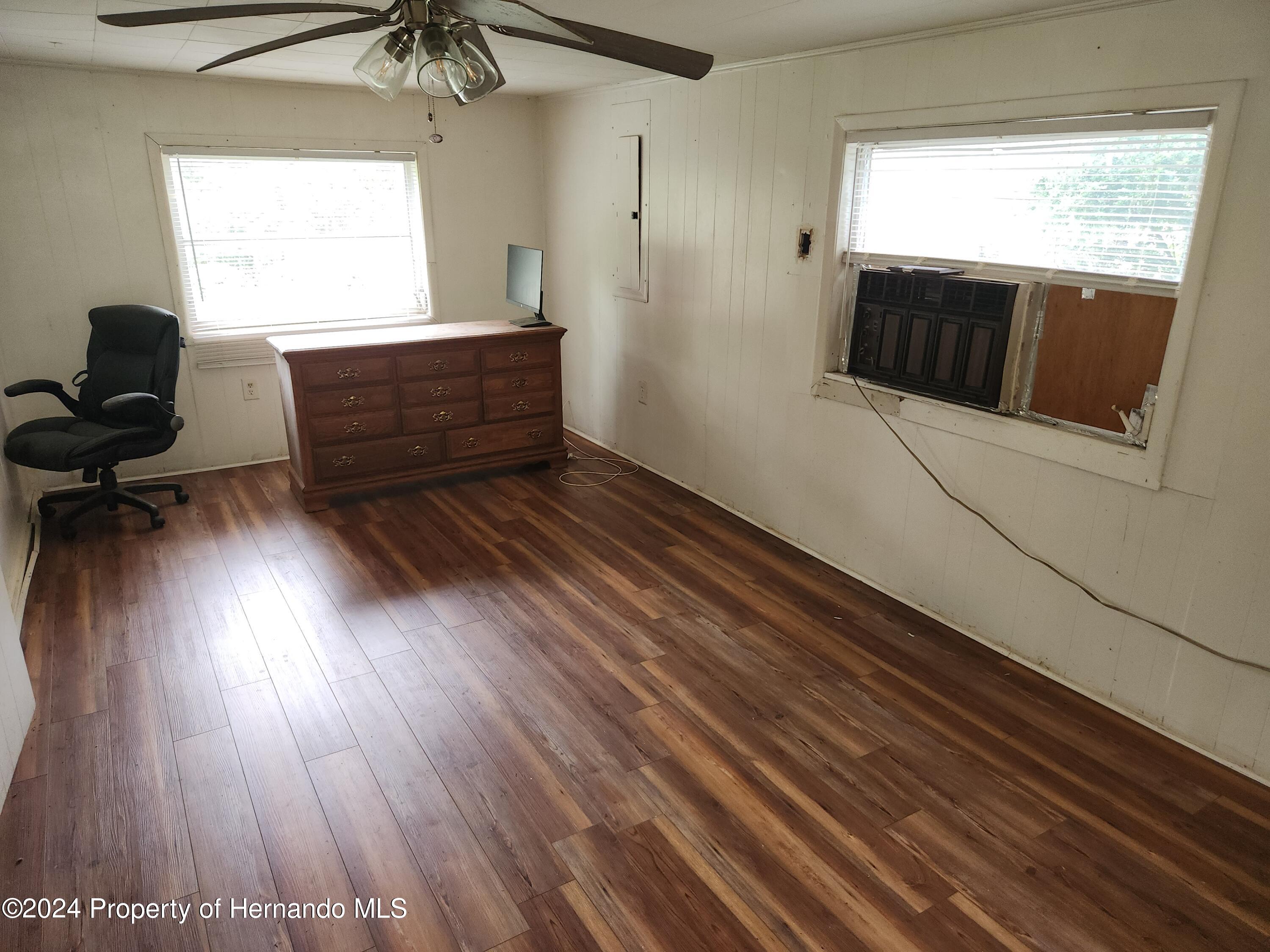 29123 Thackeray Street, Nobleton, Florida image 9