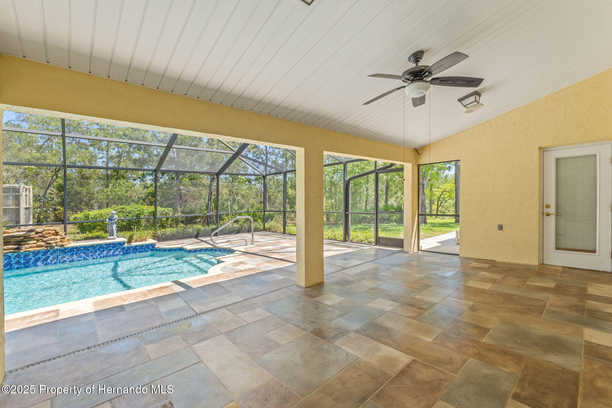 10540 Noddy Tern Road, Weeki Wachee, Florida image 43