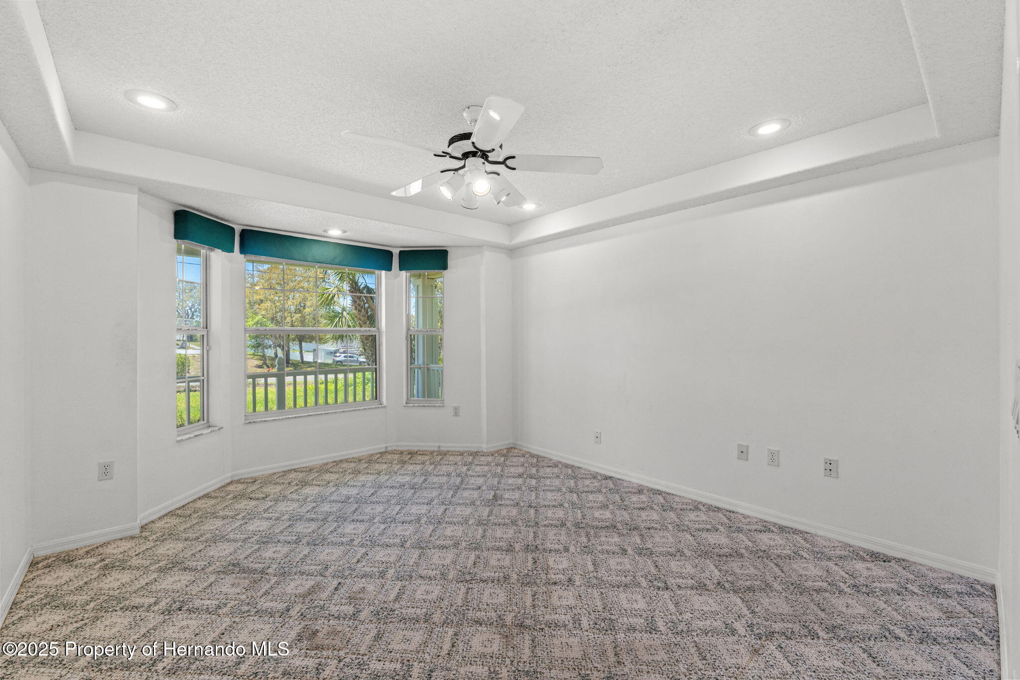 10540 Noddy Tern Road, Weeki Wachee, Florida image 31