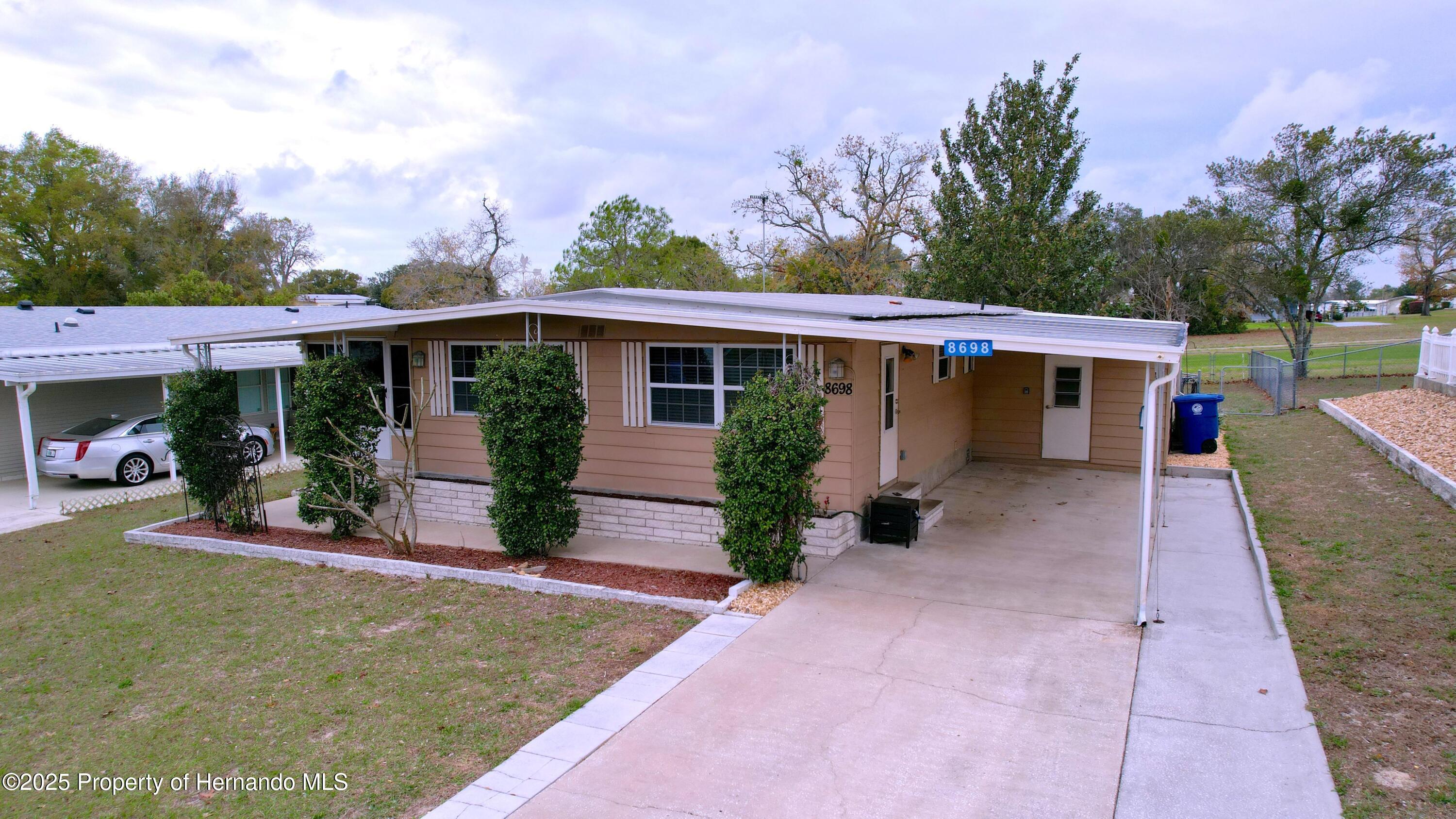 8698 Highpoint Boulevard, Brooksville, Florida image 20