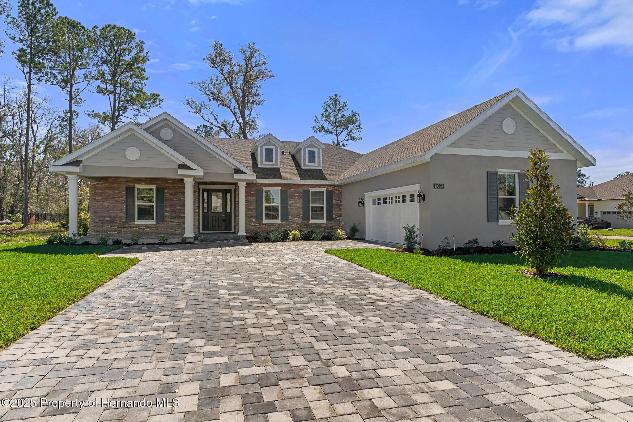 19364 Sheltered Hill Drive, Brooksville, Florida image 2