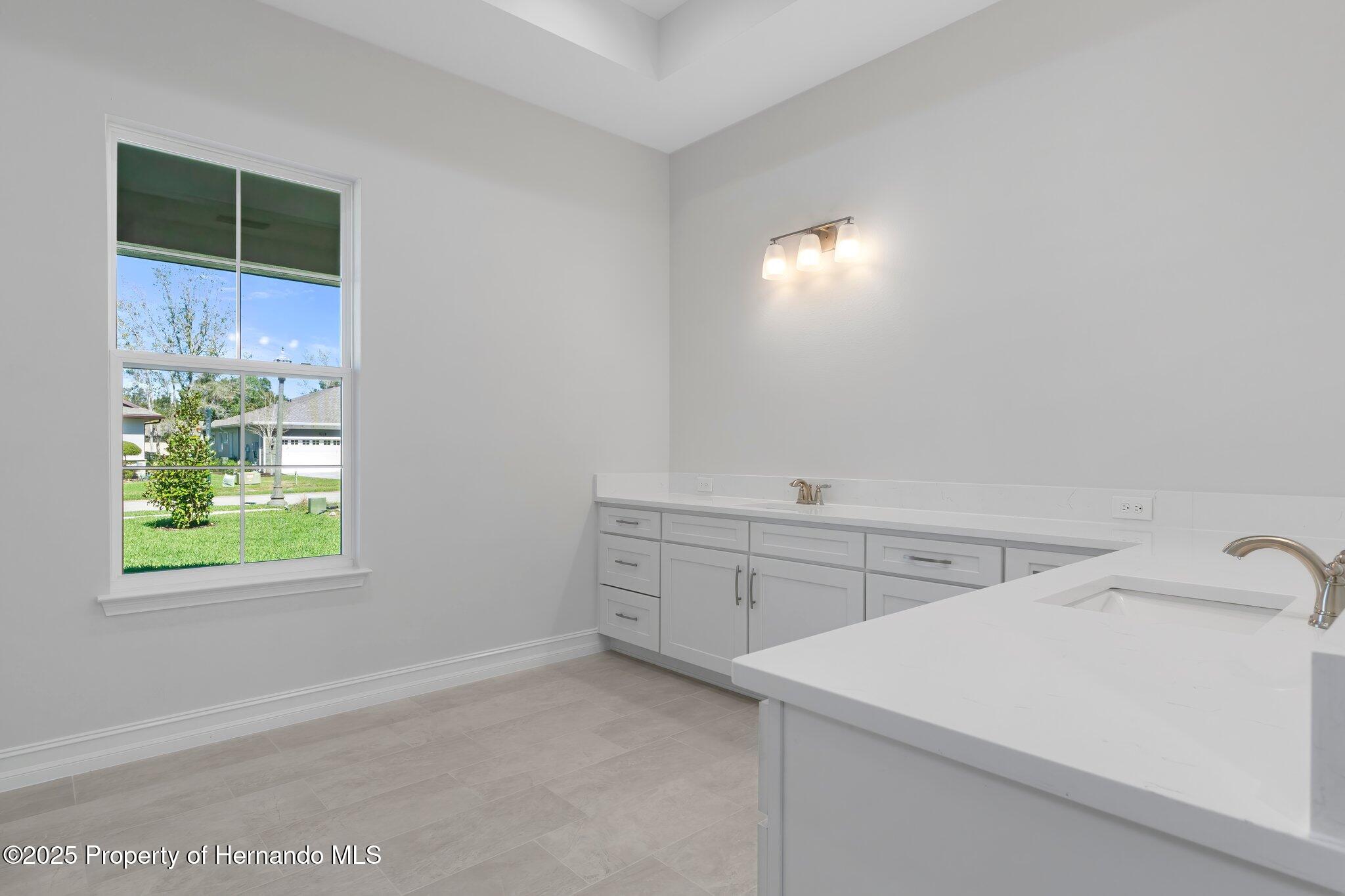 19364 Sheltered Hill Drive, Brooksville, Florida image 35