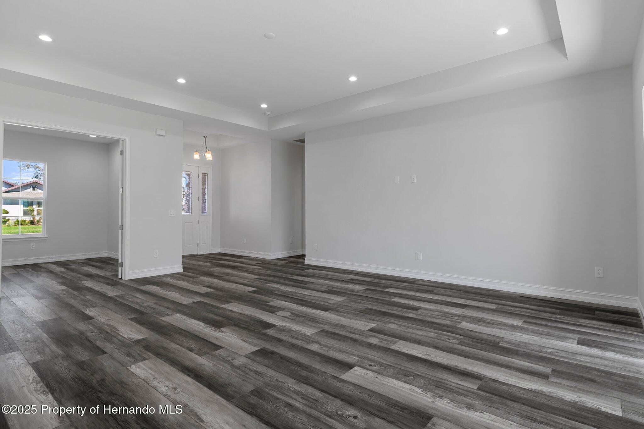 19364 Sheltered Hill Drive, Brooksville, Florida image 12