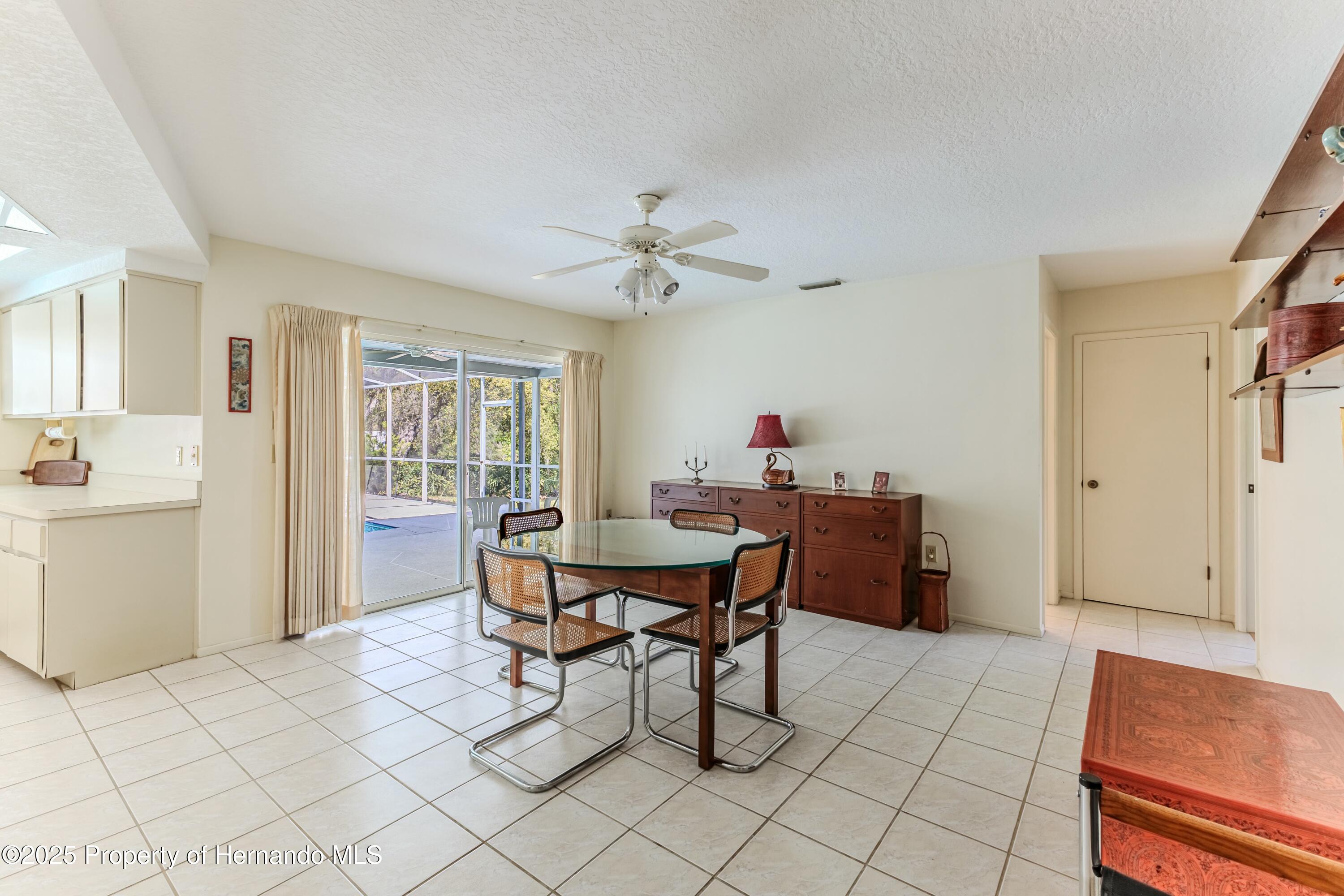 2463 Running Oak Court, Spring Hill, Florida image 27