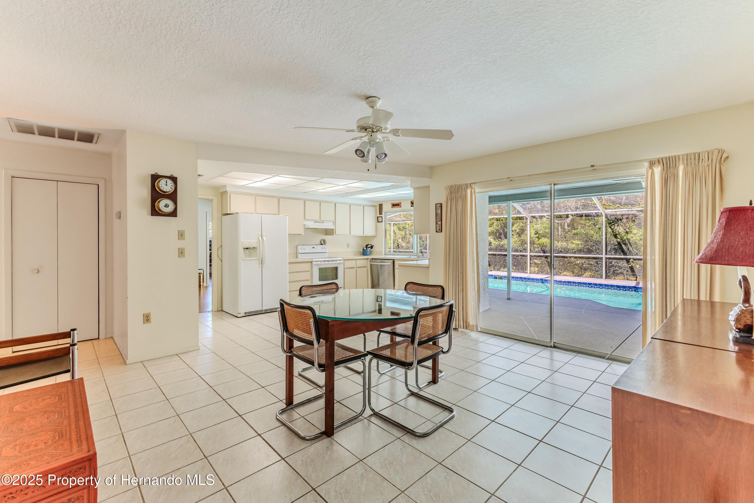 2463 Running Oak Court, Spring Hill, Florida image 19