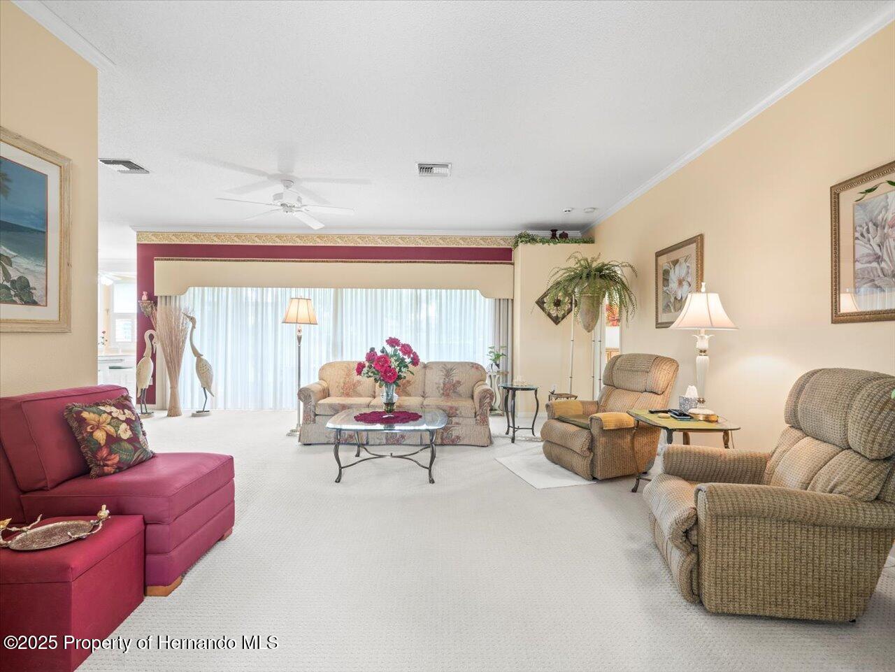18514 Hidden Pines Way, Hudson, Florida image 9