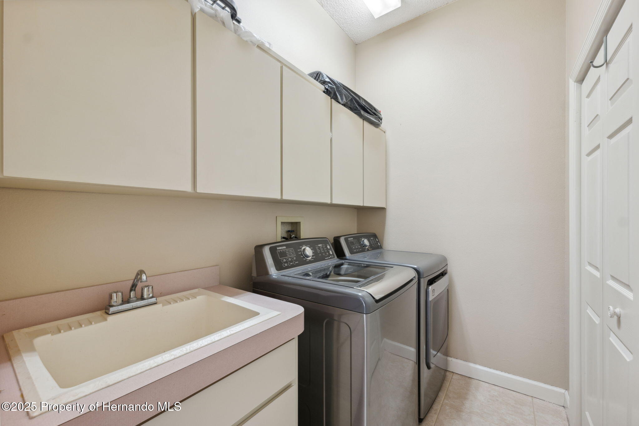 4469 Lake In The Woods Drive, Weeki Wachee, Florida image 48
