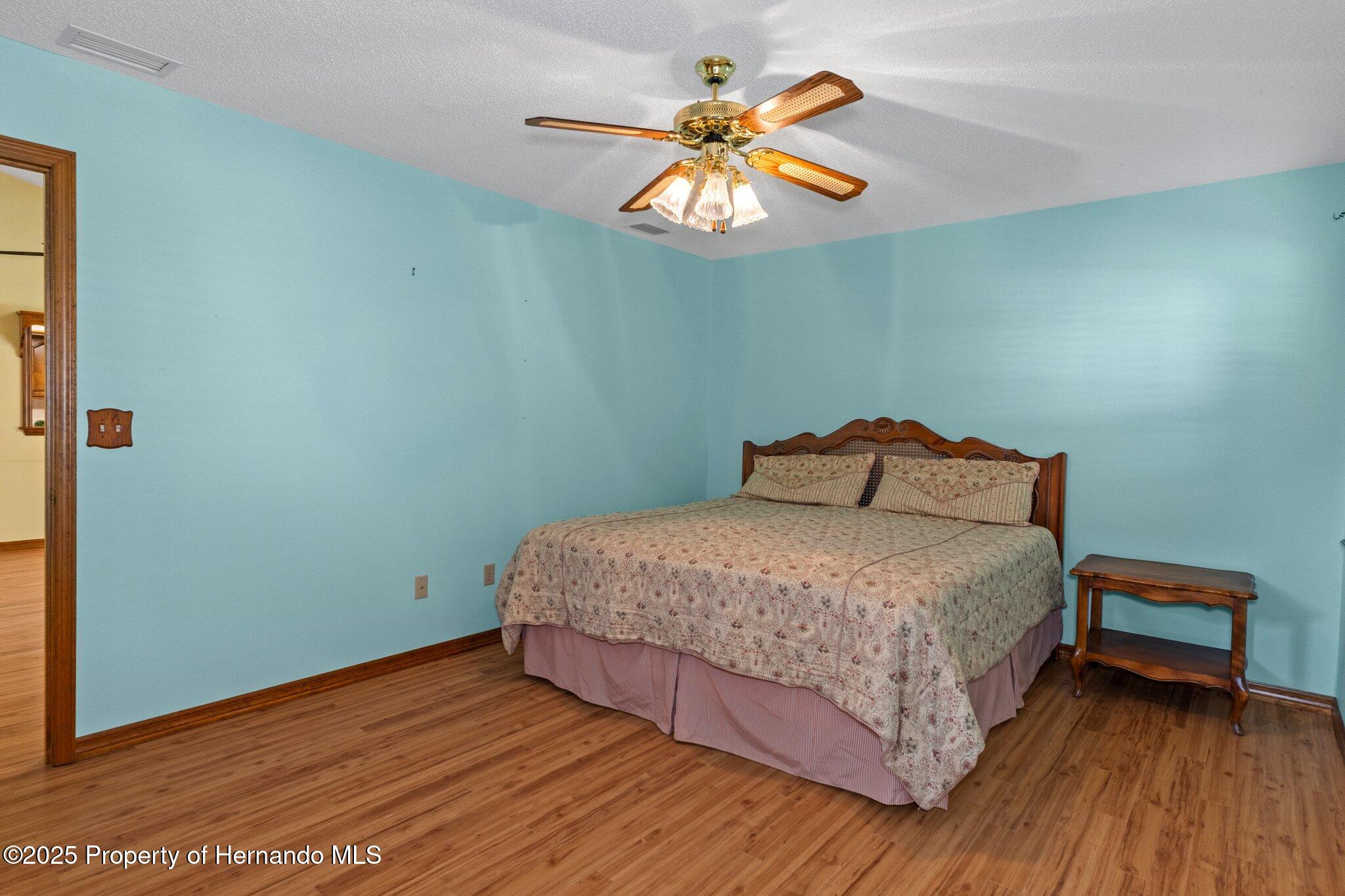 8402 Lake Hill Court, Spring Hill, Florida image 27
