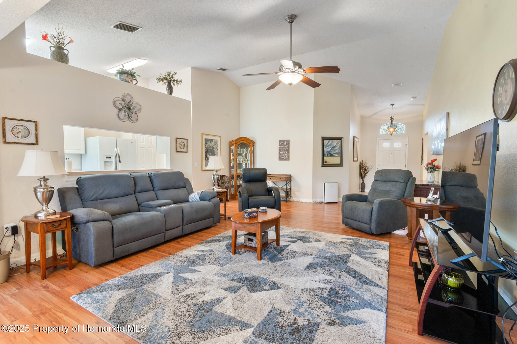 18036 Baywood Forest Drive, Hudson, Florida image 6