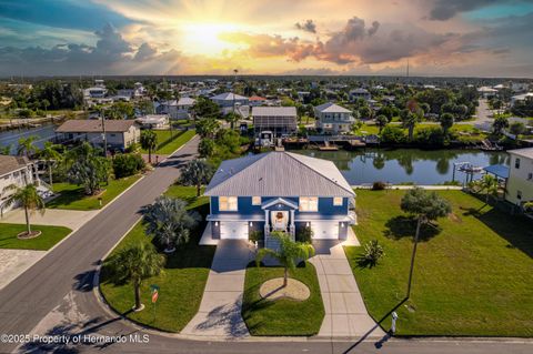 Homes For Sale - 4508 Bahama Drive<br/> HERNANDO BEACH, FL 34607