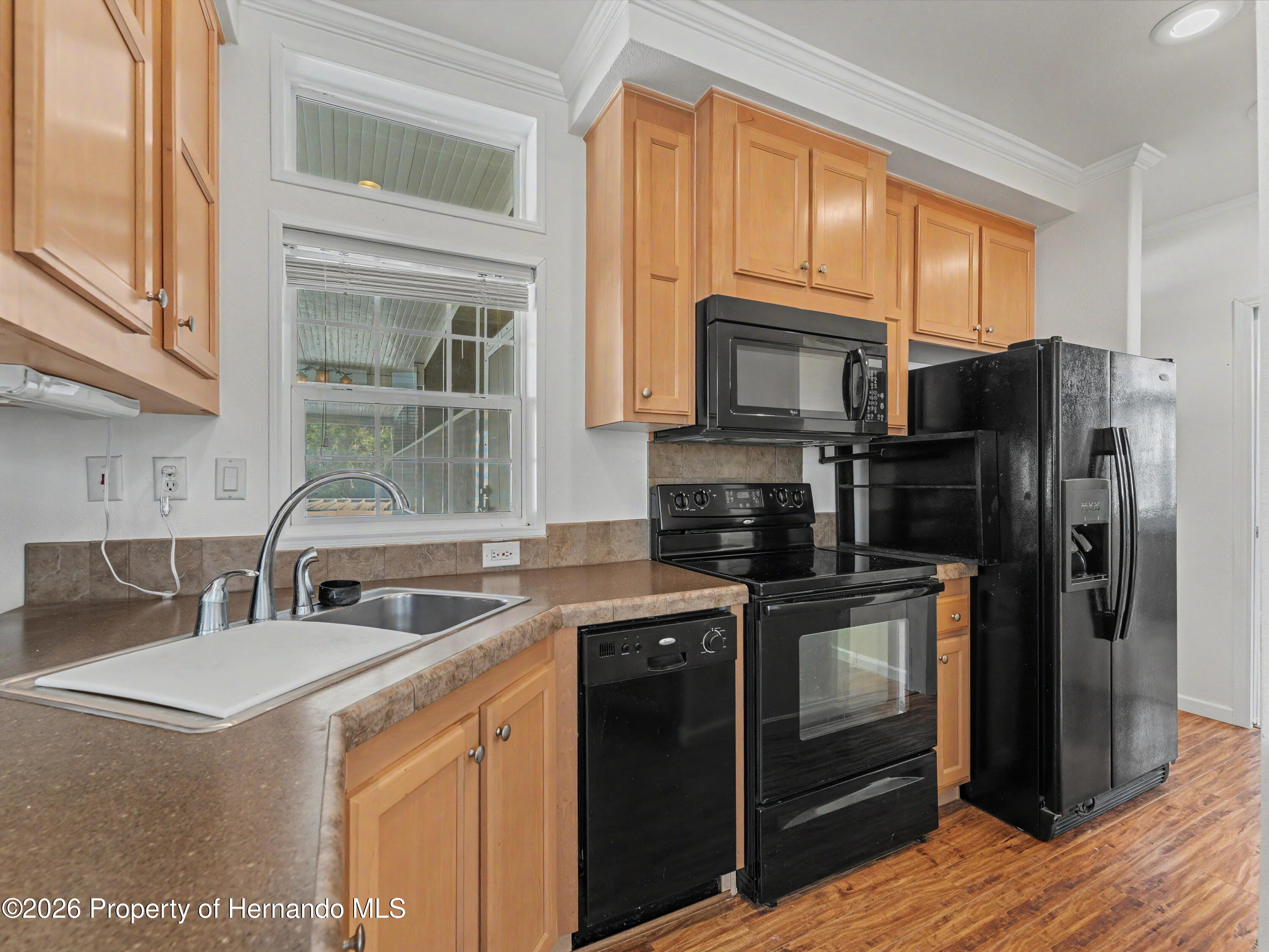 9504 Gray Fox Drive