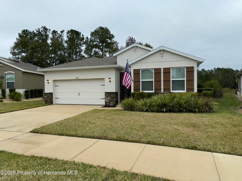 Homes For Rent - 17685 Garsalaso Circle<br/> Brooksville, FL 34604