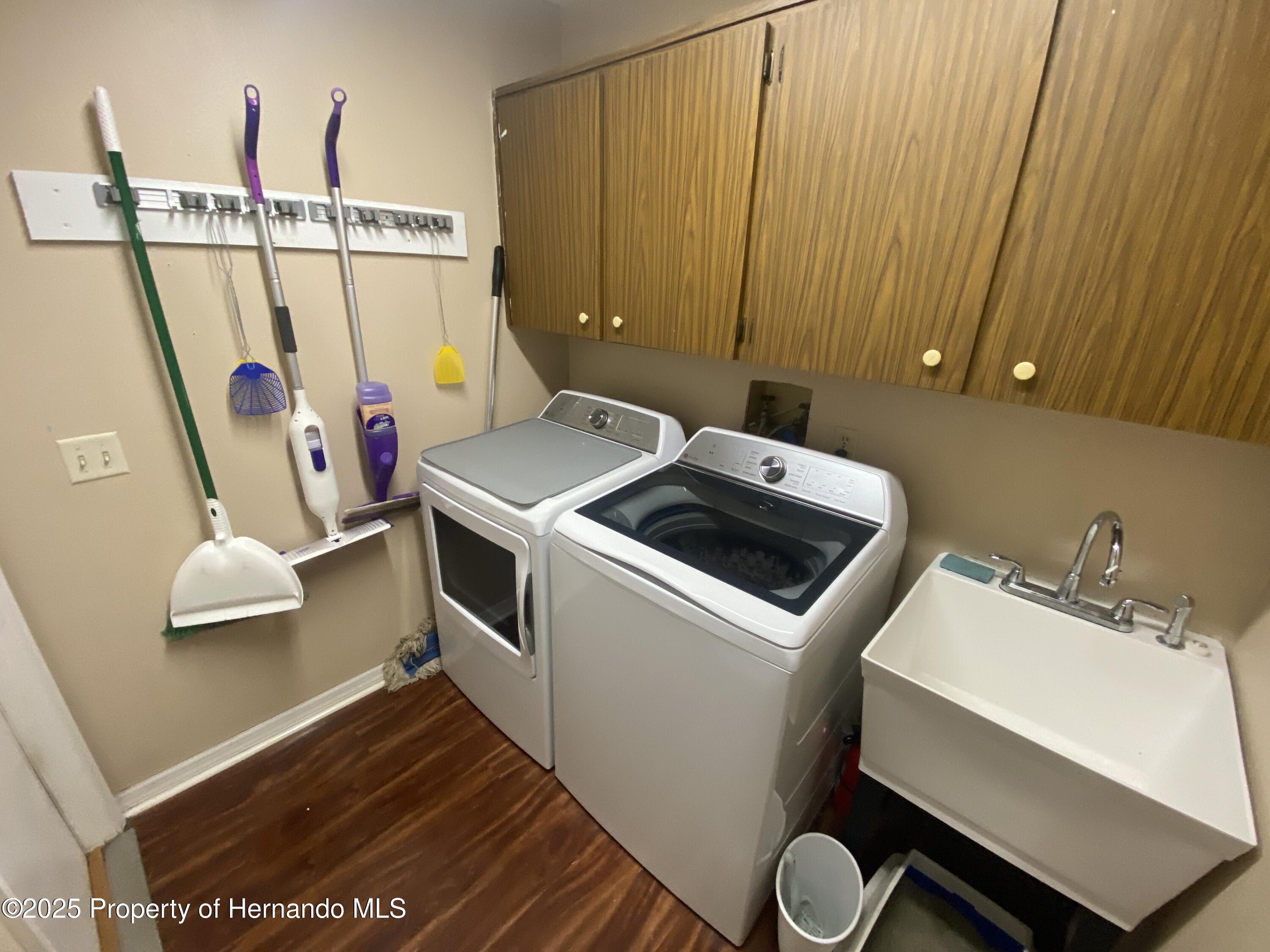12090 Stoneville Court, Spring Hill, Florida image 32