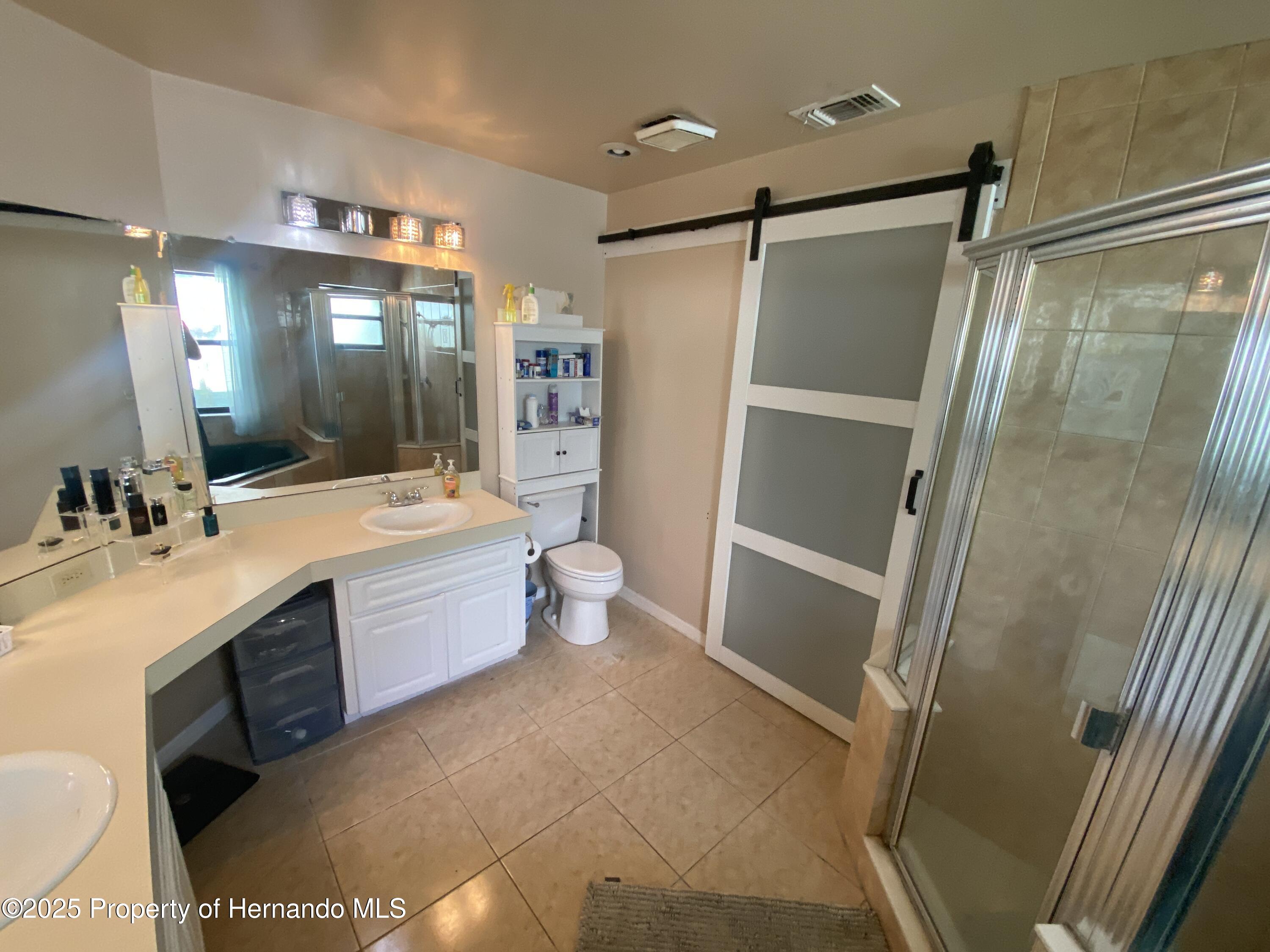 12090 Stoneville Court, Spring Hill, Florida image 27