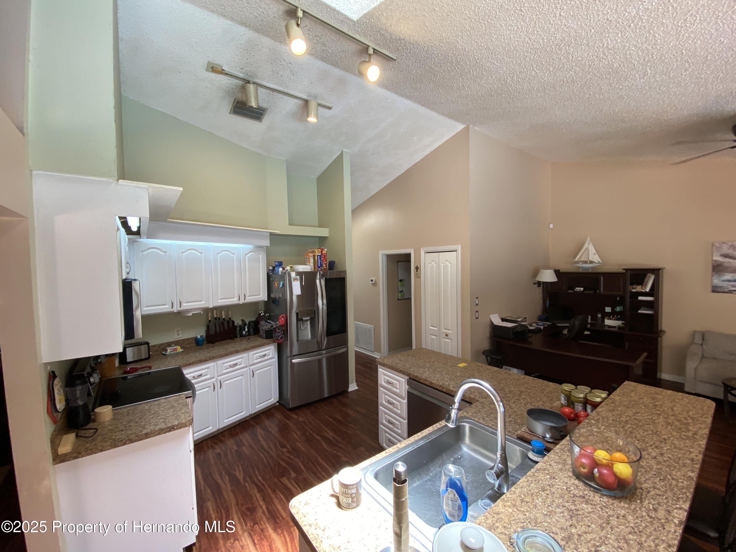 12090 Stoneville Court, Spring Hill, Florida image 8